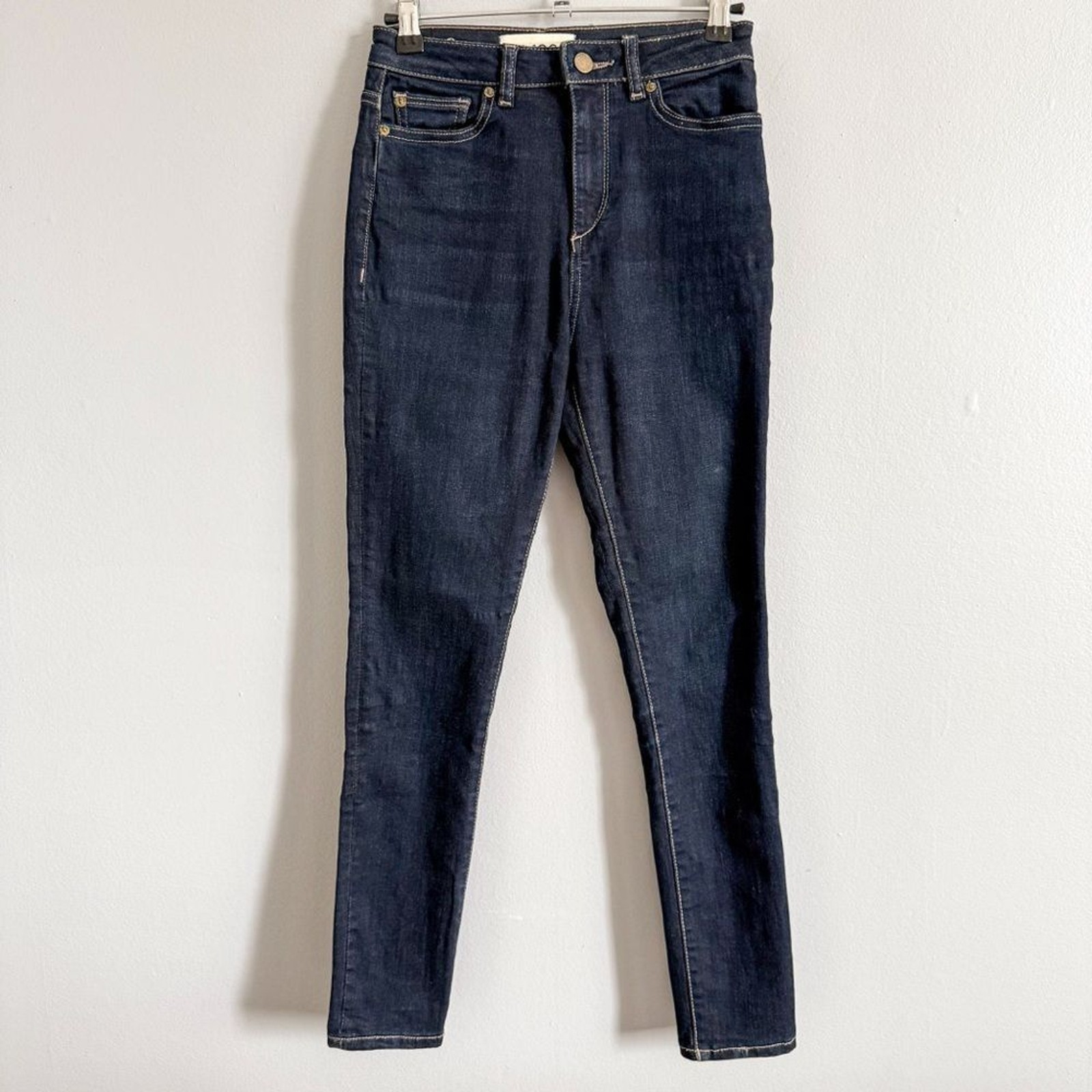 DL1961 Chrissy Skinny Dark Wash Premium Stretch Denim Size 24