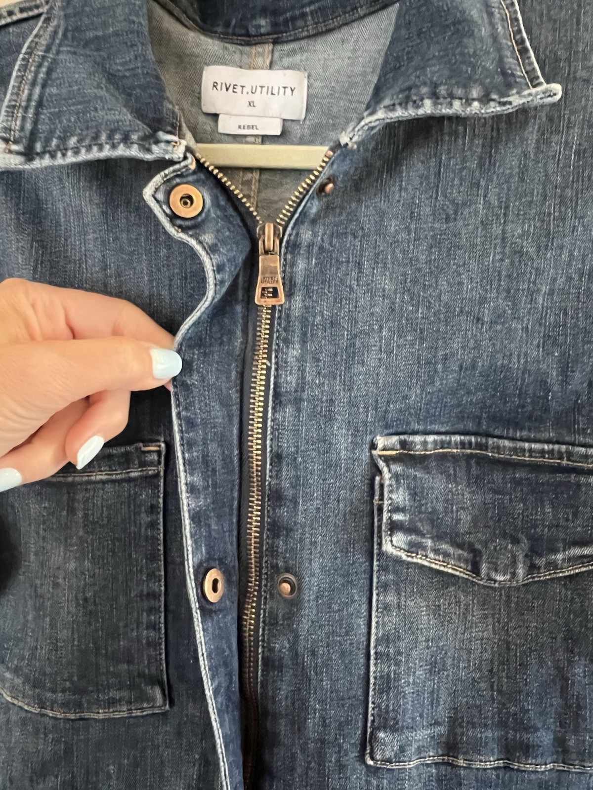 RIVET UTILITY L/XL Blue Denim Jumpsuit Short Sleeve Rebel Stone Wash Stretch