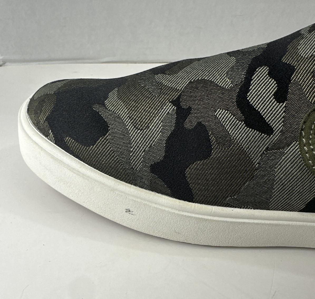 OLUKAI Lae’ahi Pa’i Camo Green Slip On Casual 10444-6ZKE Men’s Shoes Size 11