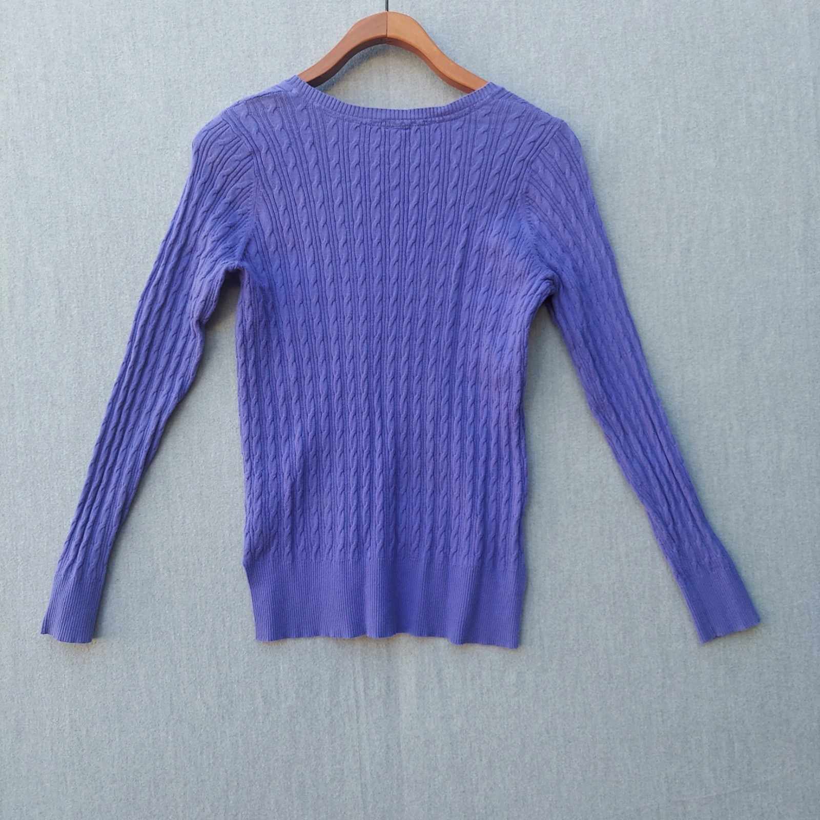 Womens Purple Cable Knit Sweater M Cotton Blend V-Neck Preppy Capsule Minimalist