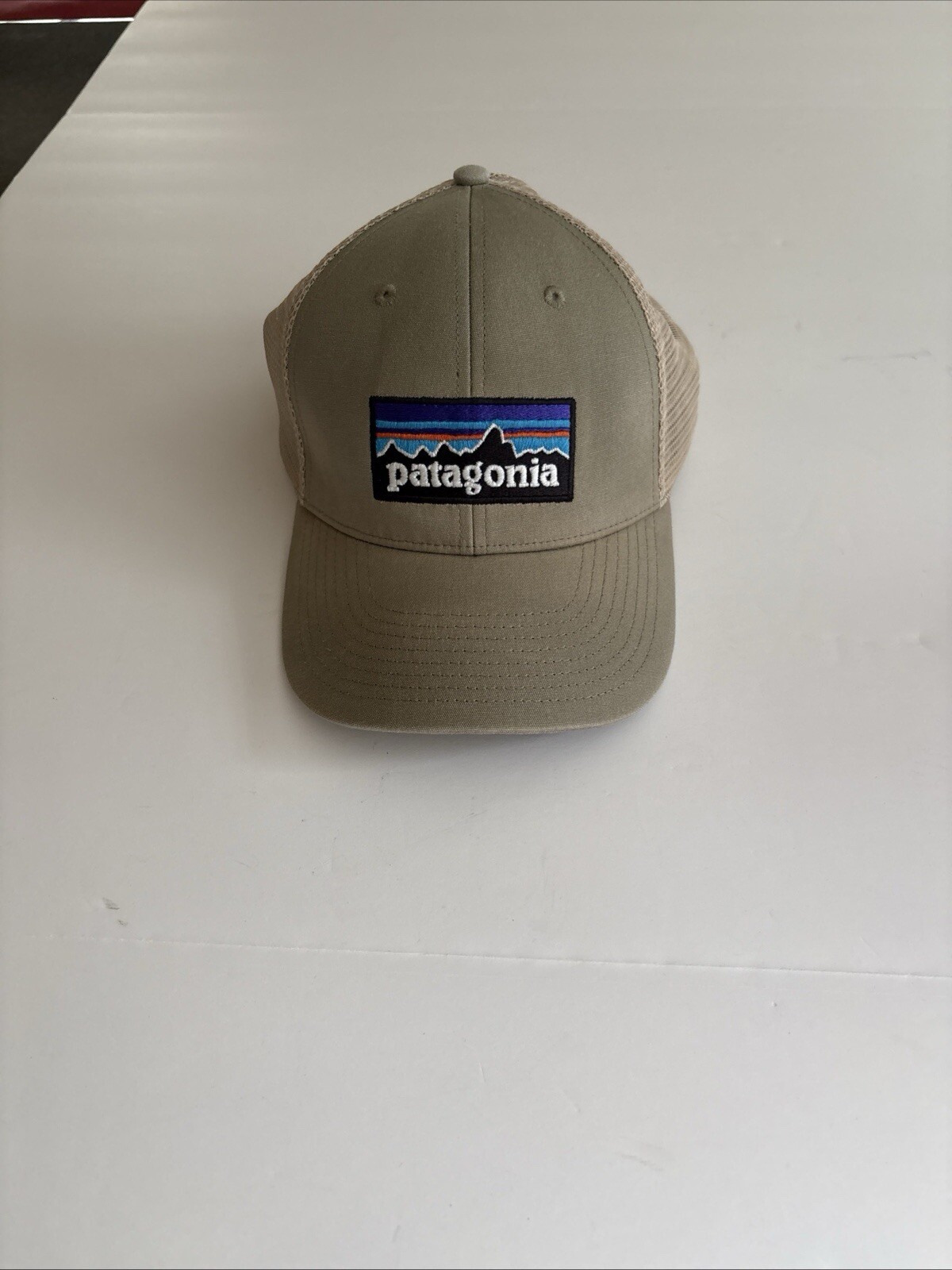 Patagonia Lo Pro Snapback Hat Cap Gray Patch Logo Faded Outdoor Trucker Minimal