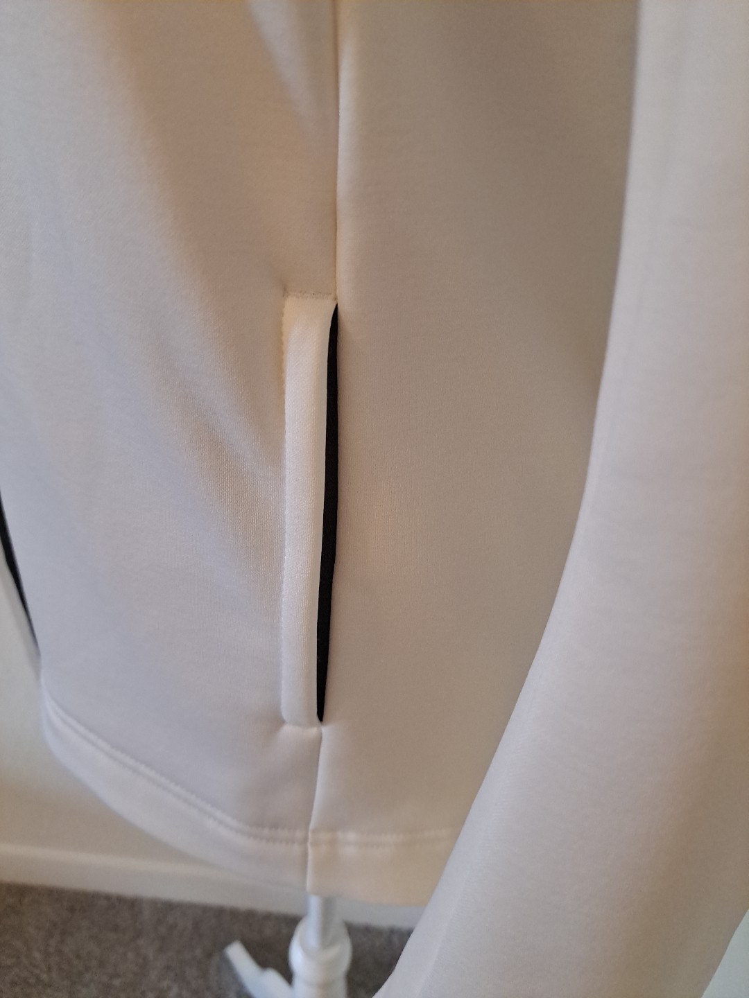 PASKHO CHAKRA JACKET WHITE Sz S Excellent Condition Returns Accepted