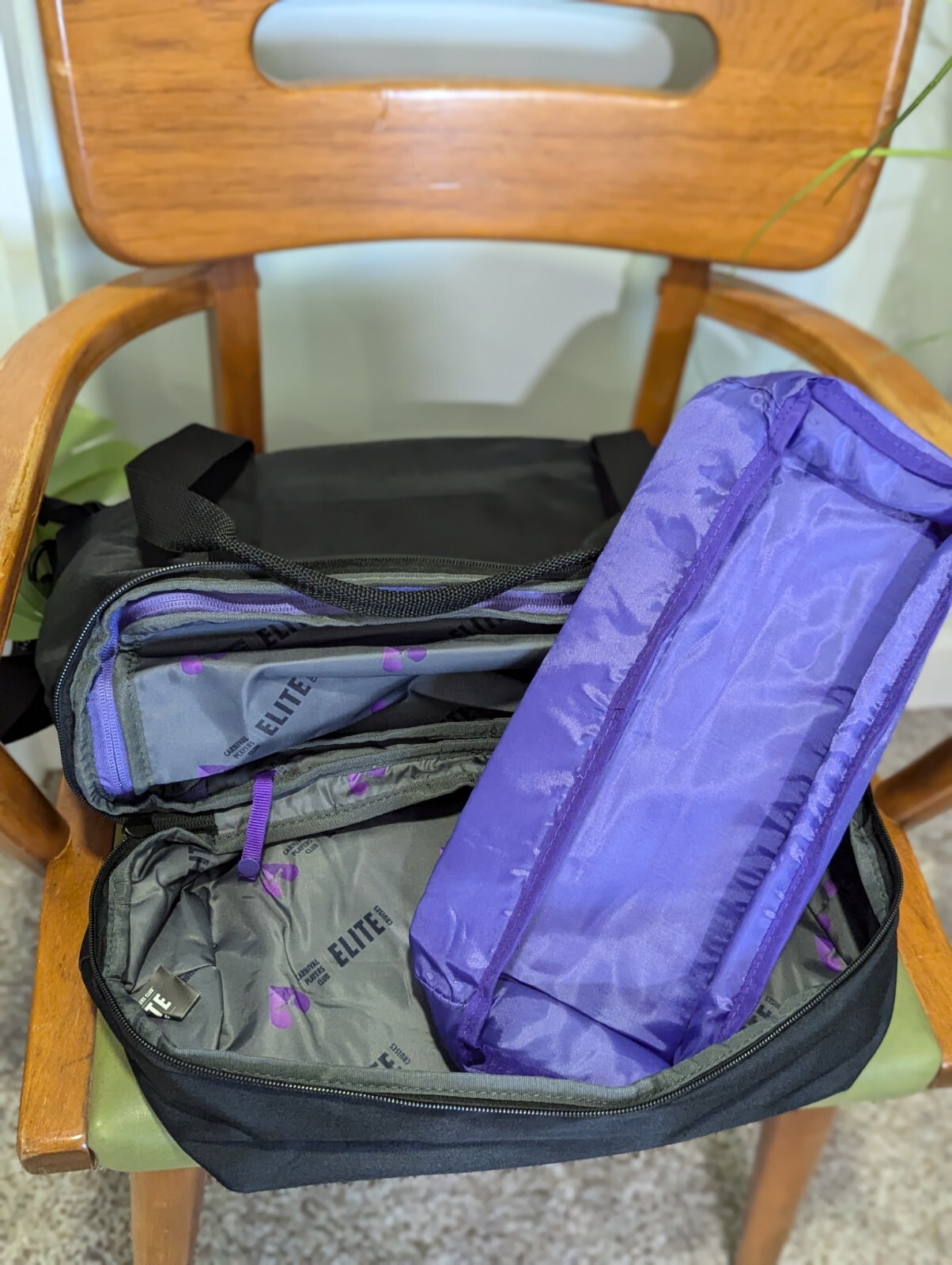 Zip Travel Bag Carnival Elite Fully Lined NEW XL Casino Players Club Heavy Duty