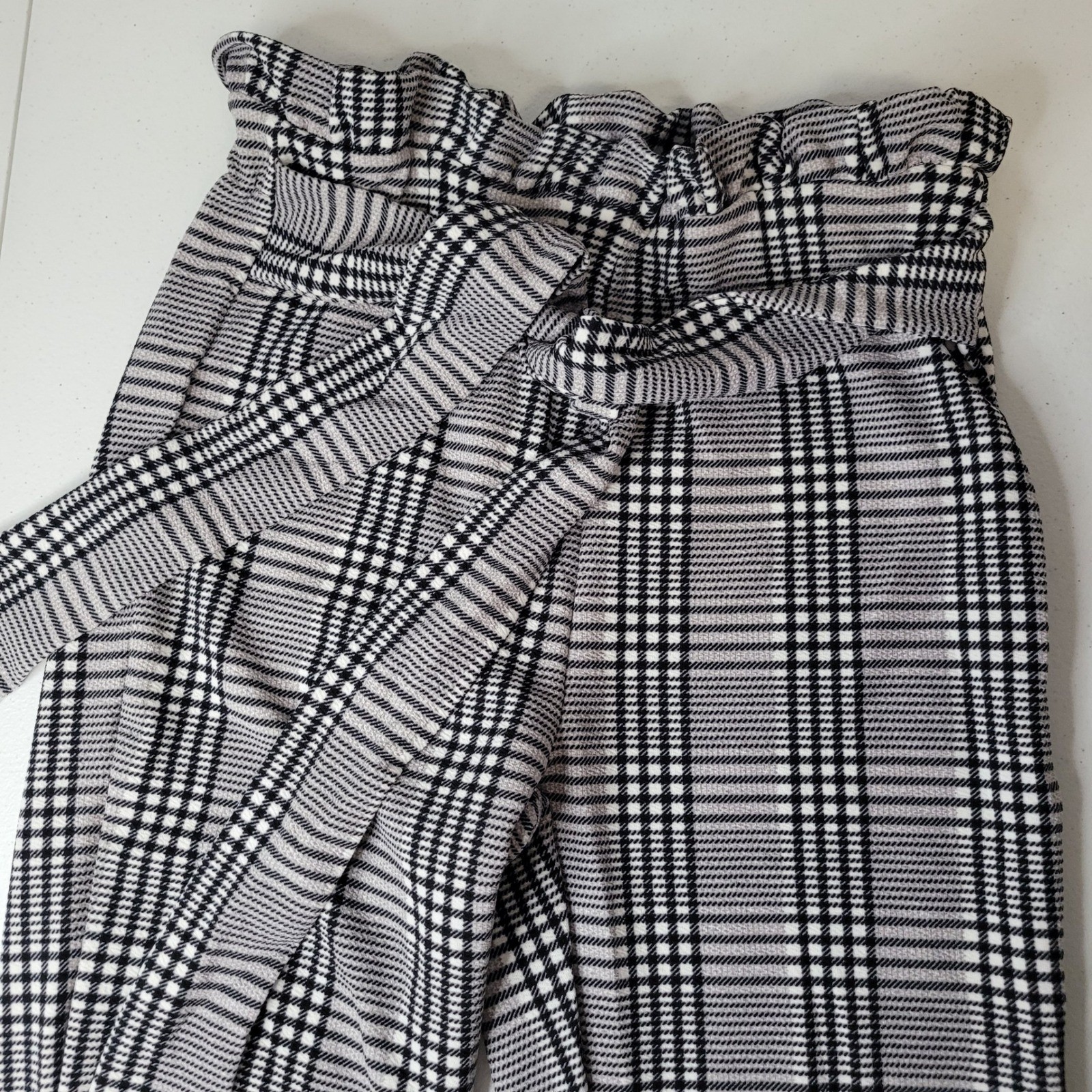 Unbranded Womens Plaid Paperbag Waist Pants Black White Checkered Belted Small