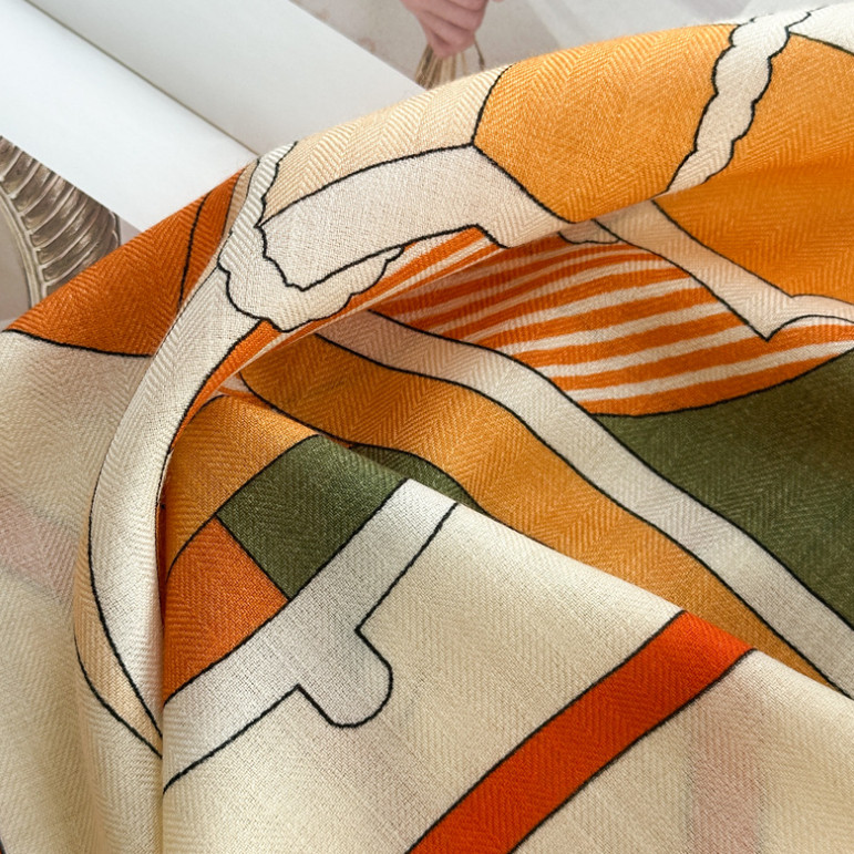 70% Cashmere 30% Silk Wrap Scarf vent Print Double Face Print Shawl 135X135cm