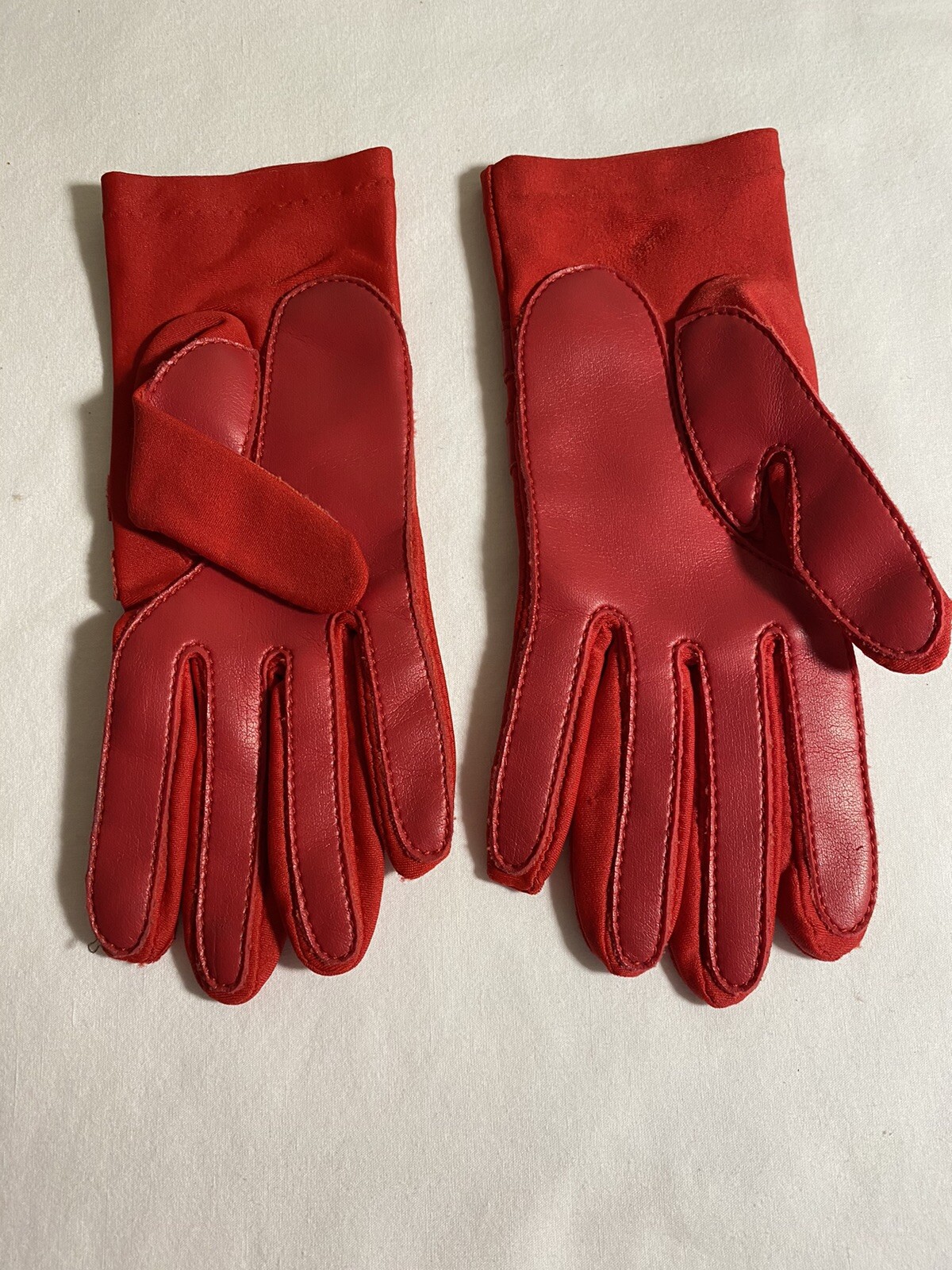 Sheer Energy Gloves Red One Size 81% Nylon 19% Spandex Faux Leather Vintage