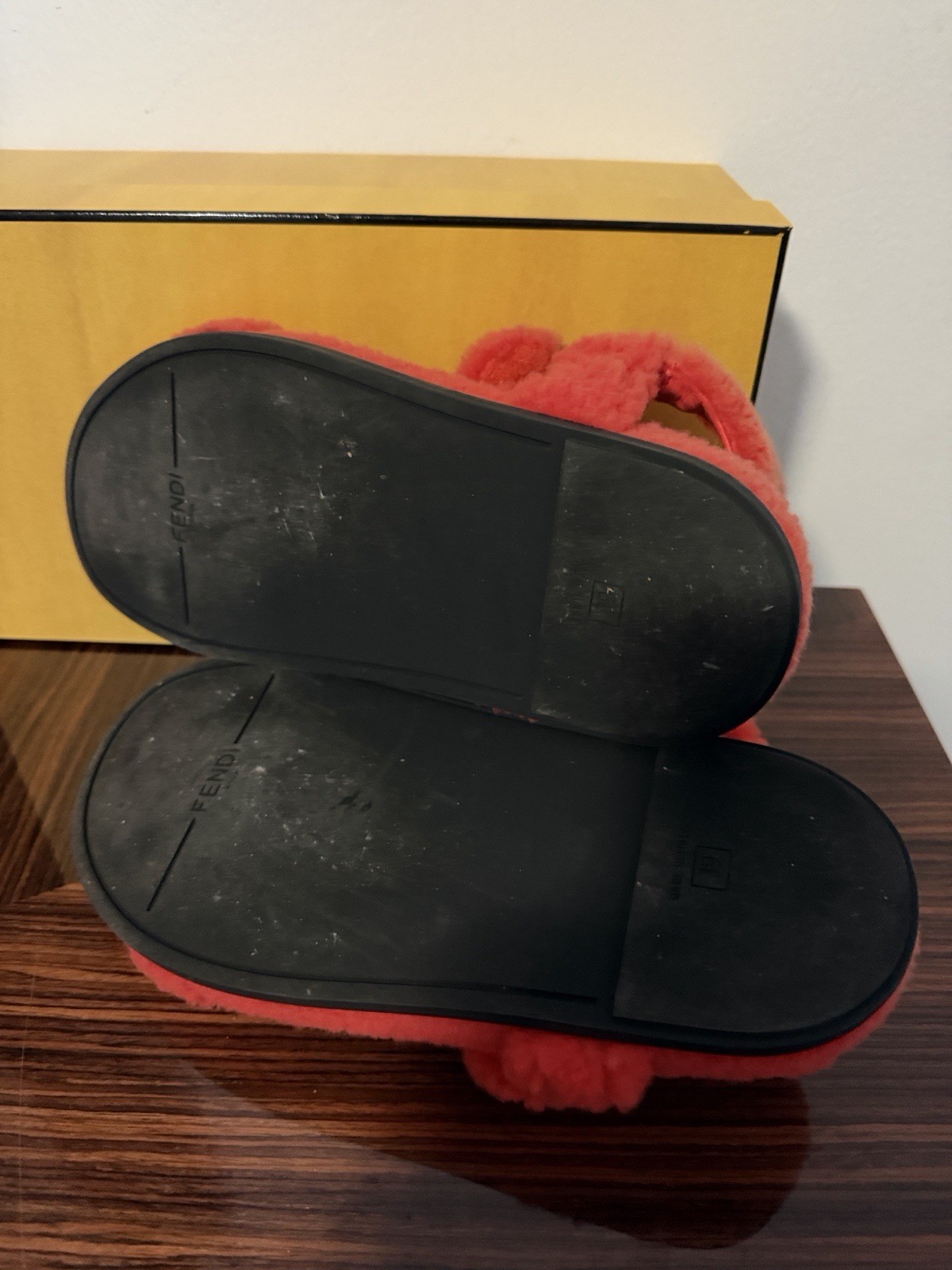 Fendi Shearling FF Feel Sandals Georgia Scuro Sz 39 $1050 Price Drop!