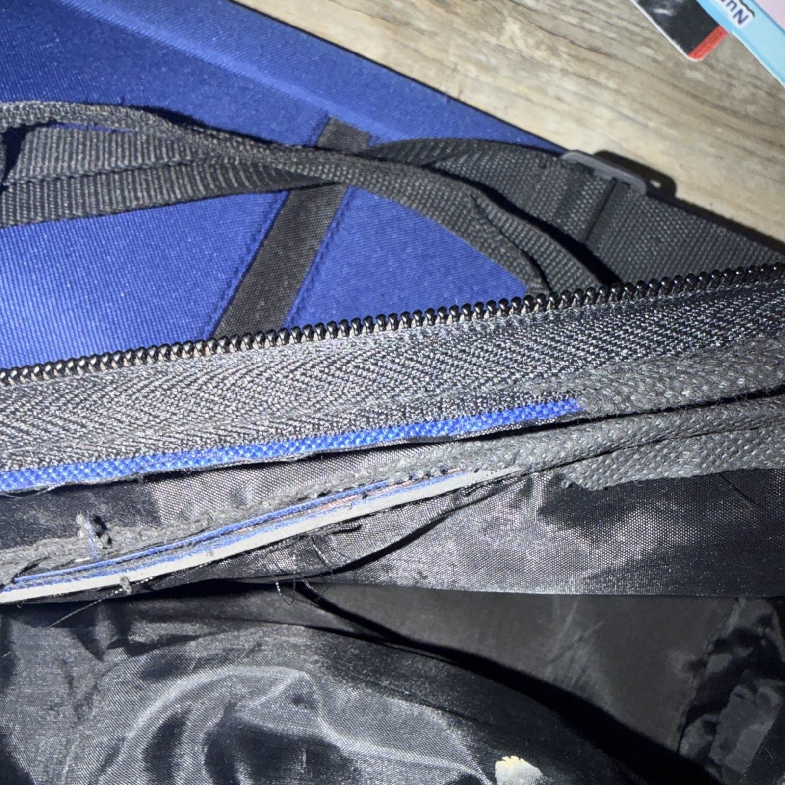 Vintage Black And Blue Jeep Duffle Bags Used + draw string bag. See description