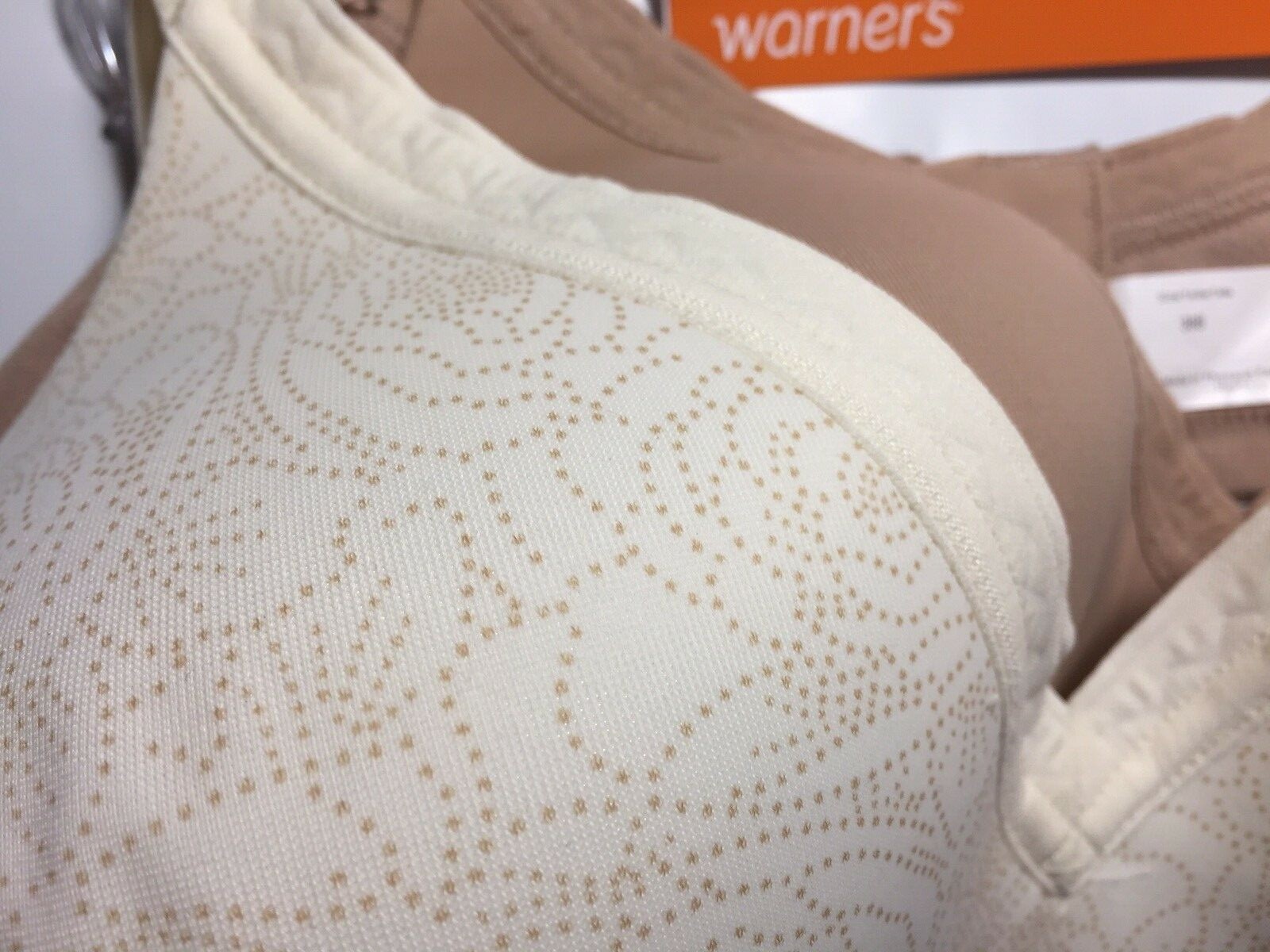 Warner’s Wirefree Bras T-Shirt Lined Seamless Cups Style 4011 Set of 2 New $60