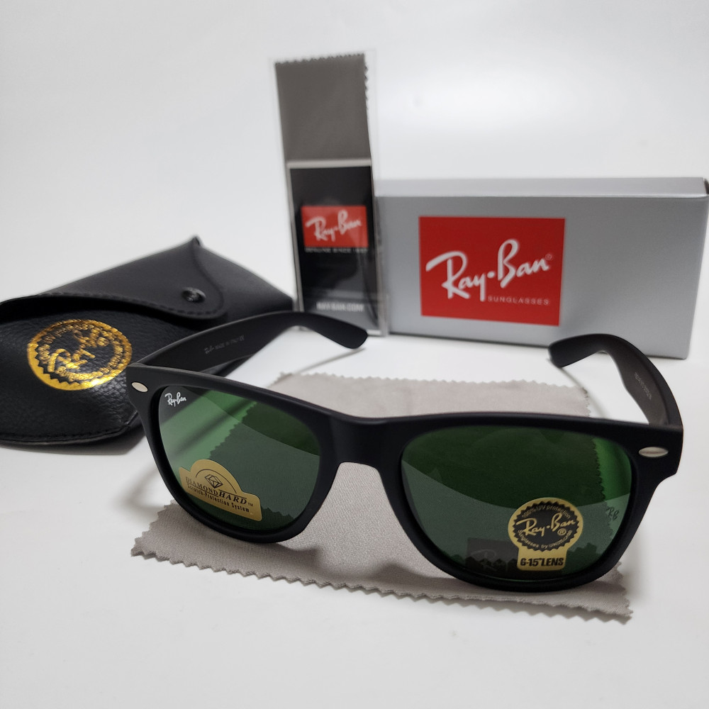 Ray-Ban RB2140 Wayfarer Sunglasses Black Frame Glass Green Lens 50-22 mm