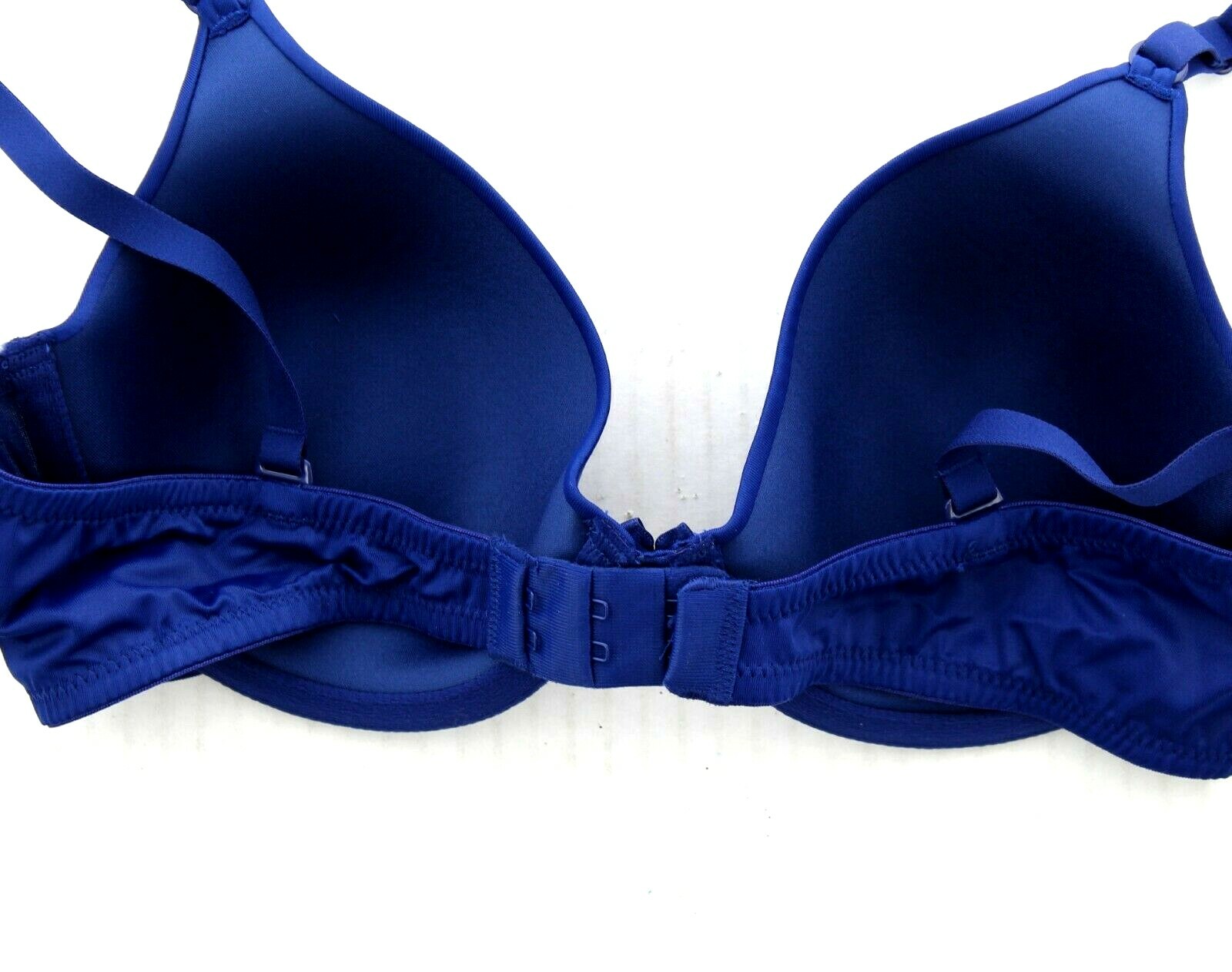 Maidenform T-Shirt Bra Fab Fit Convertible Women’s Multi Way Bra, 2 Pack Combo