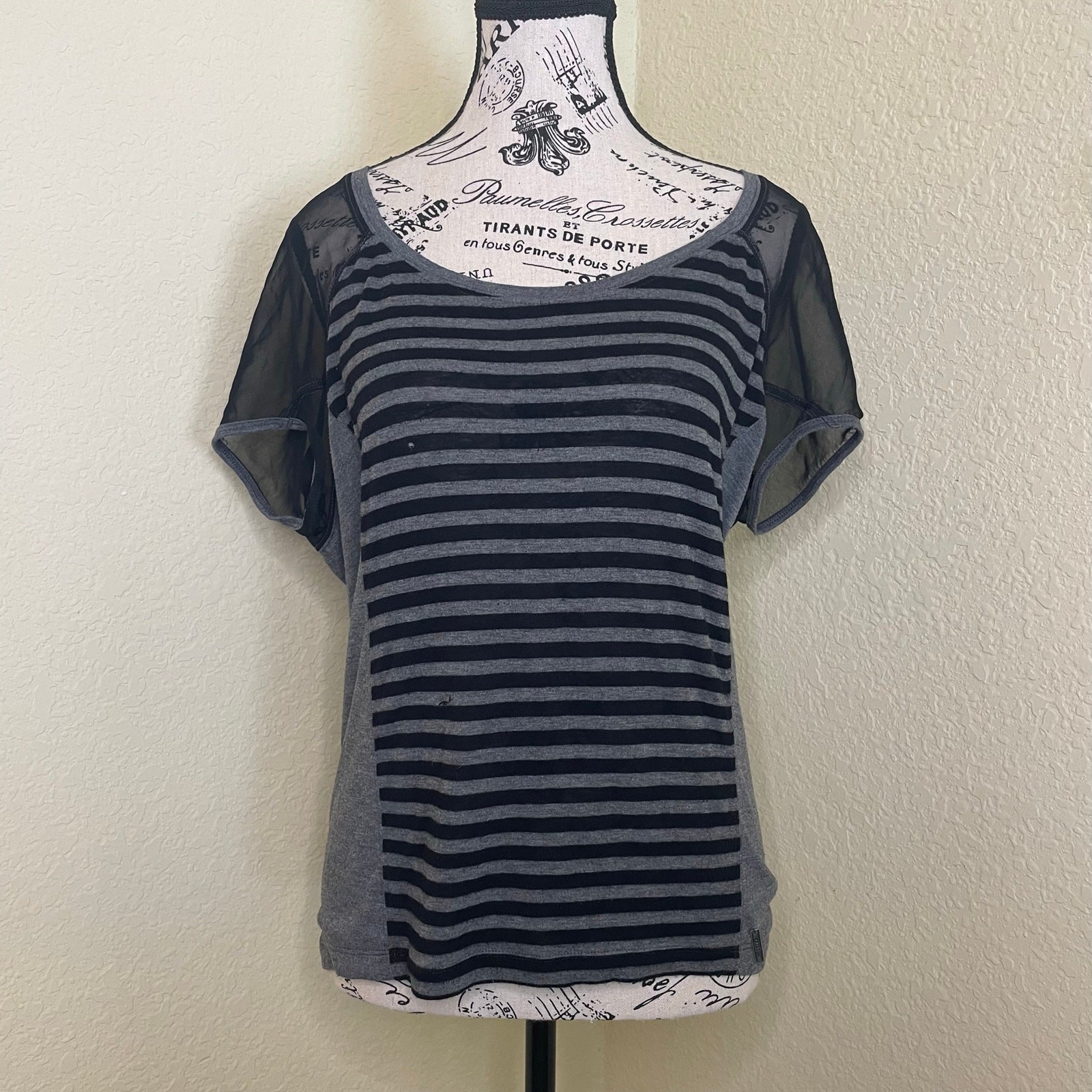 Black and grey striped guess top