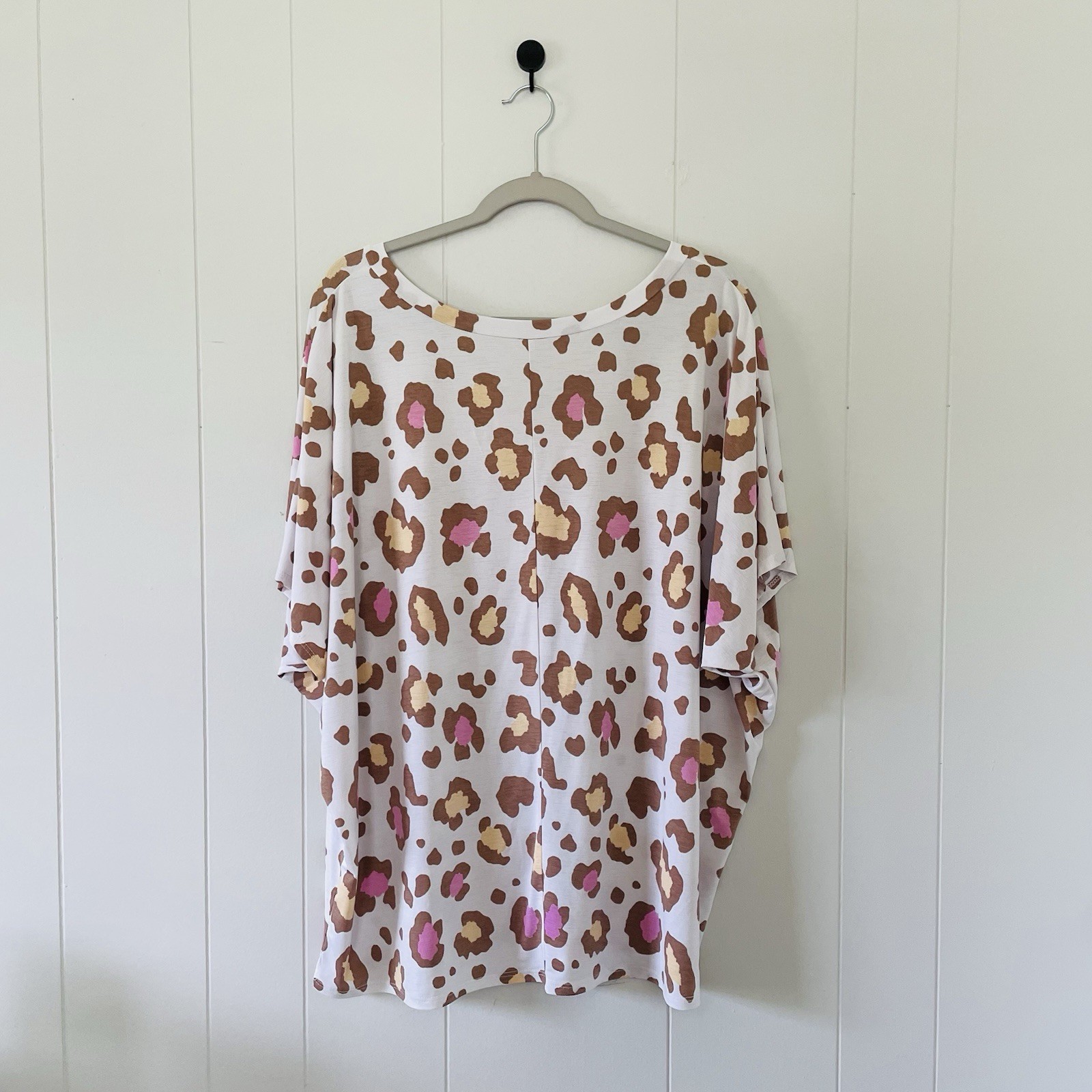 Paisley Grace Boutique Animal Print Lightweight Tee Size 3XL