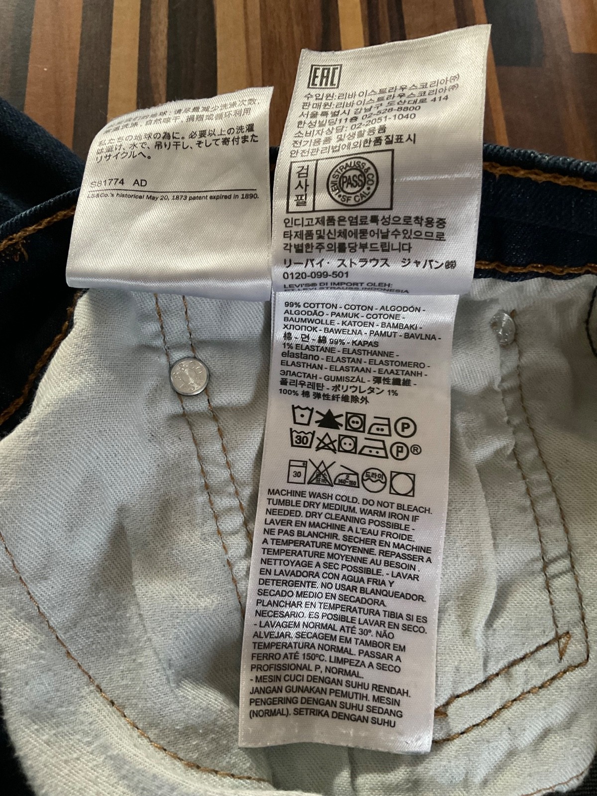 LEVI’S 502 Dark Navy Blue Denim Zip Fly Jeans – W31 L32 – Men’s