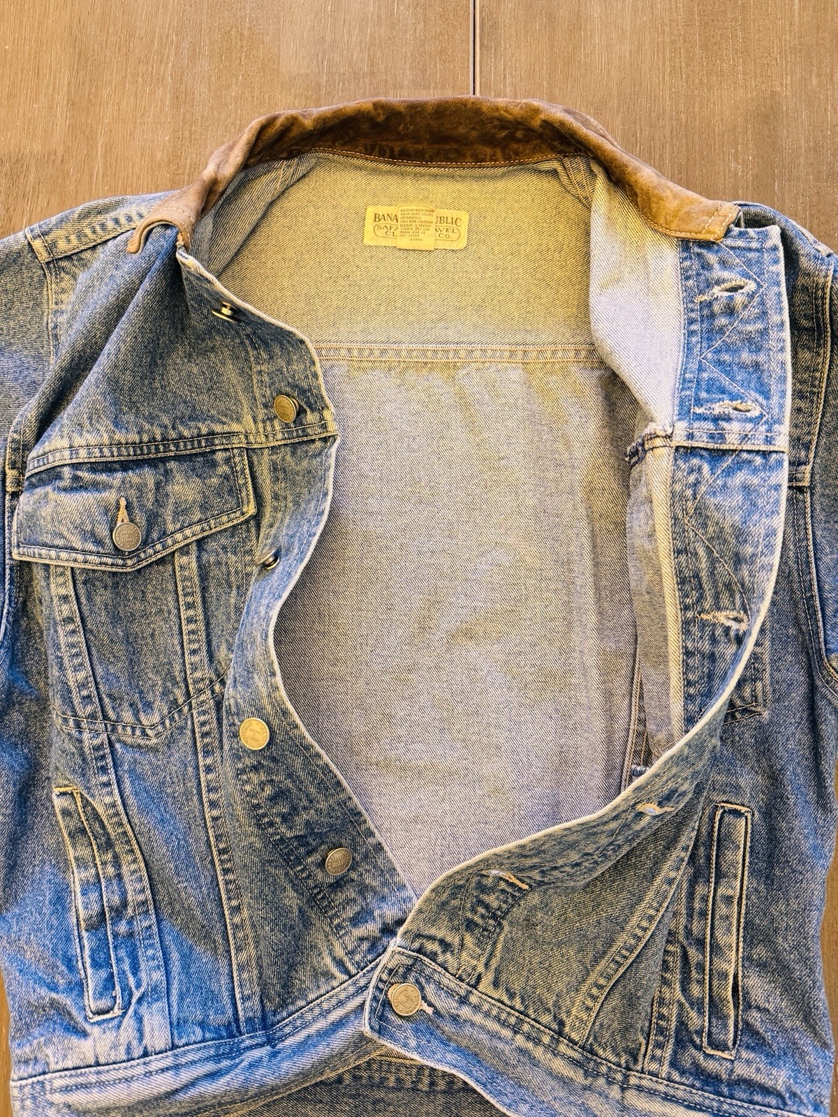 VTG Banana Republic Denim Jacket Mens Small Trucker Safari & Travel Clothing Co