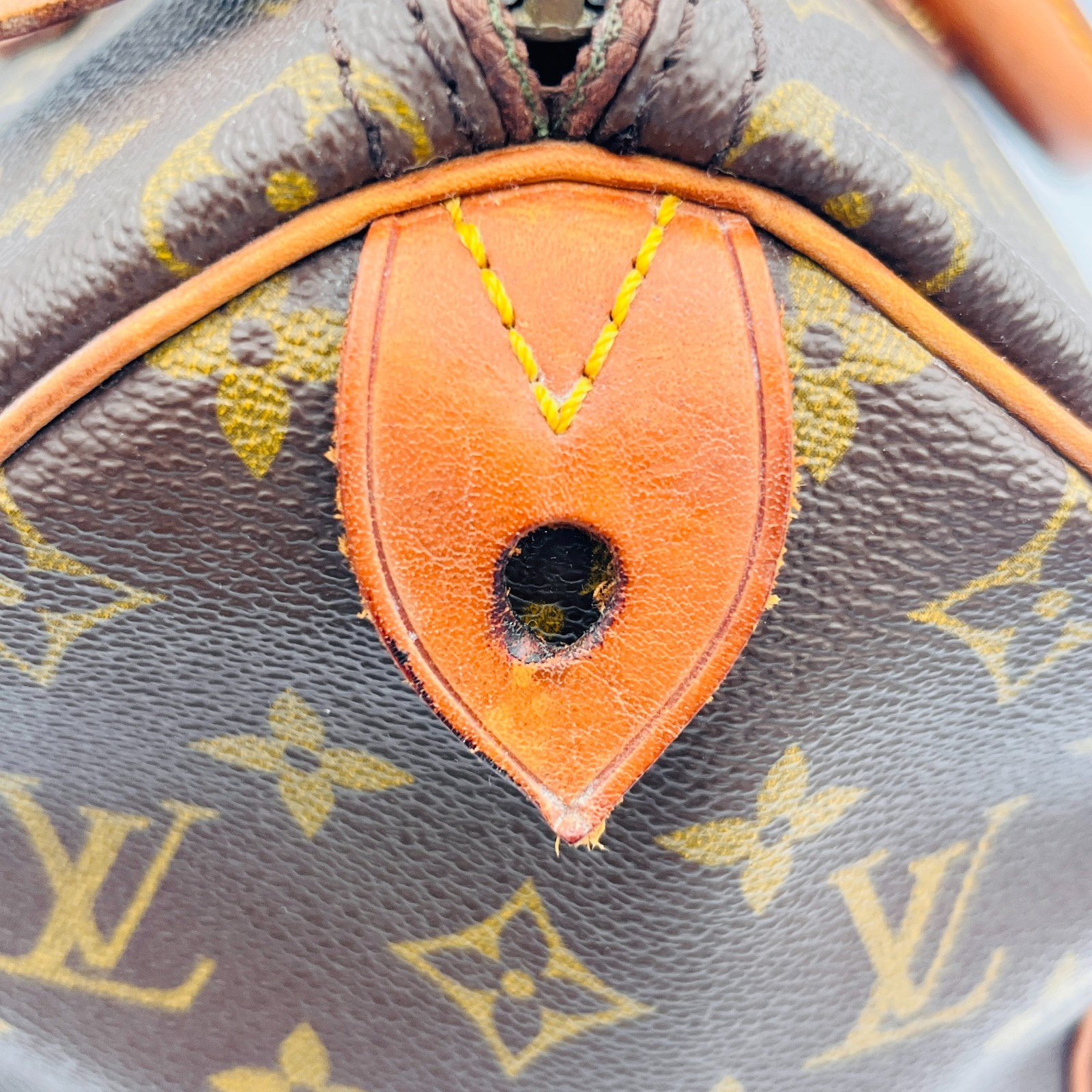 Auth LOUIS VUITTON Monogram Speedy 30 Handbag M41526 Vintage LV Pursh w/Key