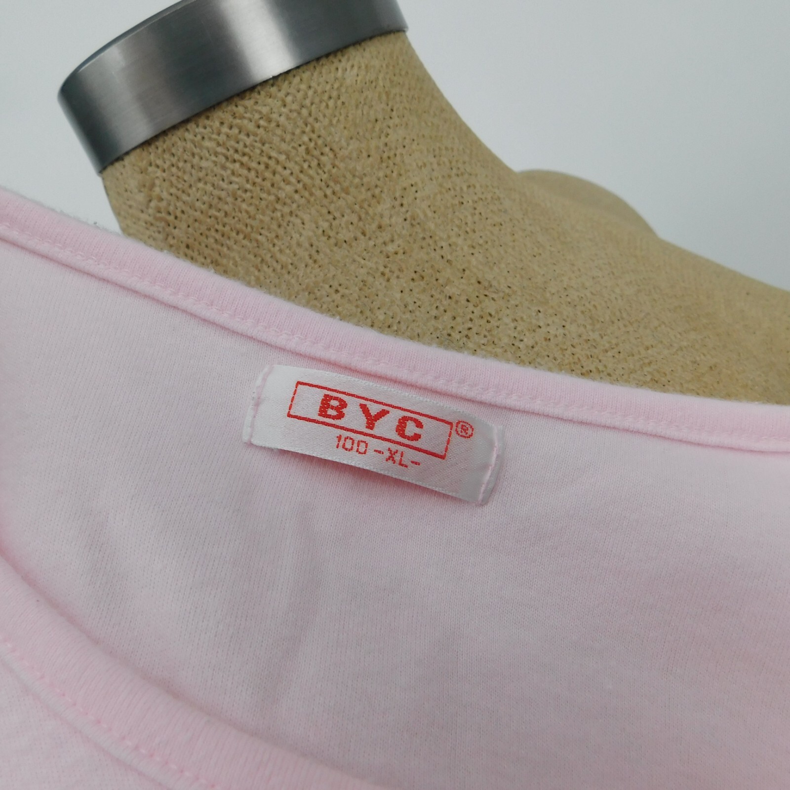 2 BYC Women Solid Pink Scoop Neck Pullover Long Sleeve Shirt Size XL Made Korea