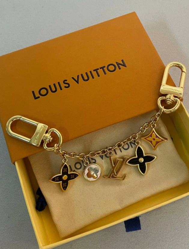 LV Monogram Idylle Bag Charm Chain Gold Key Holder M65162