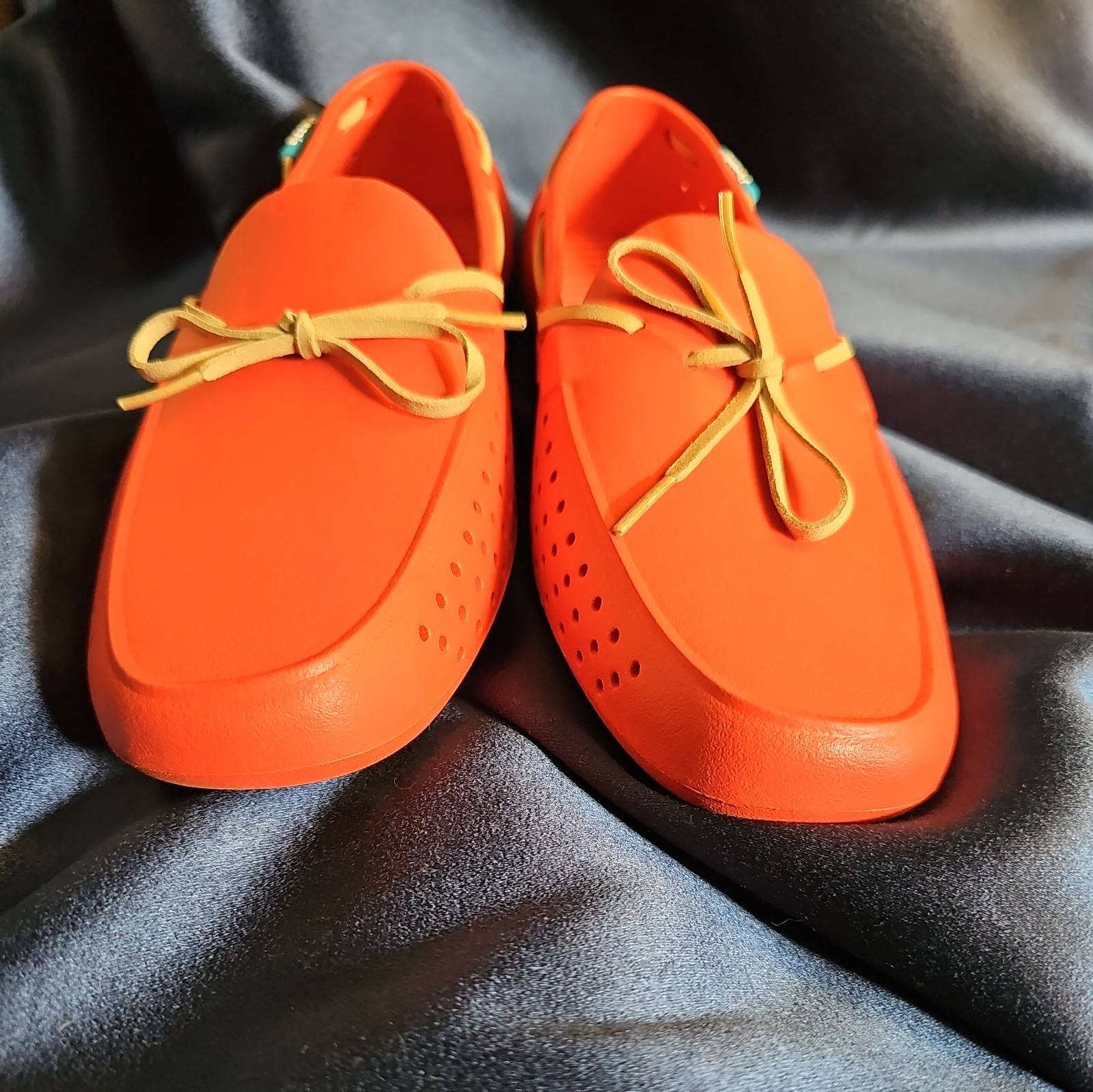 People Footwear Senna Loafers W8 M6 Tomato Red Waterproof Gorpcore Travel Shoes
