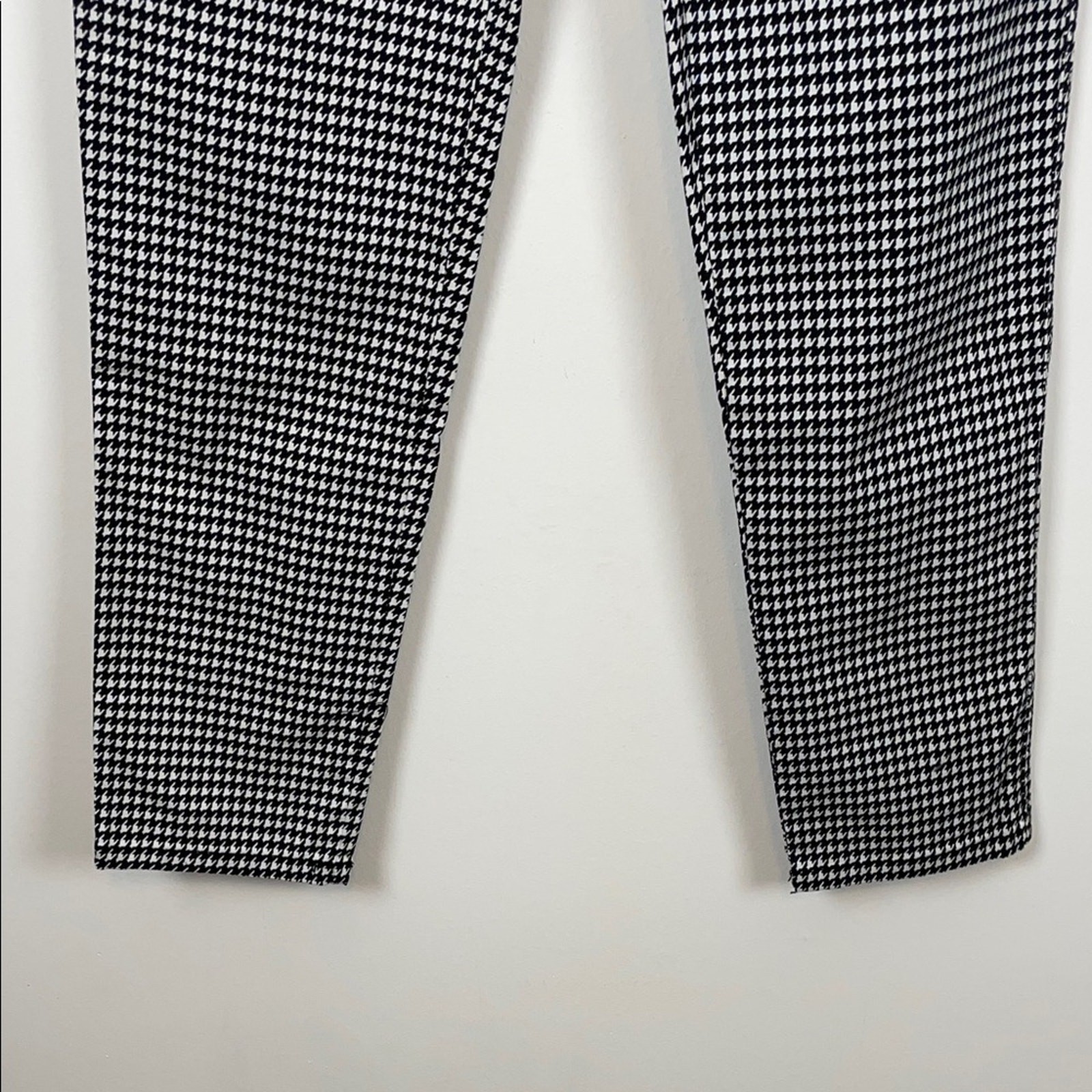 Tripp NYC Daang Goodman Houndstooth Women’s 15 Black and White Checkered Pants