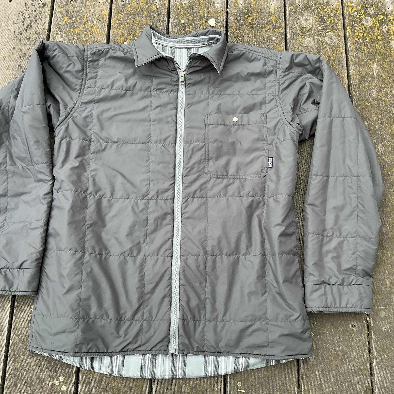 Patagonia Reversible Fjord Jacket Plaid Insulated Gray Mens L