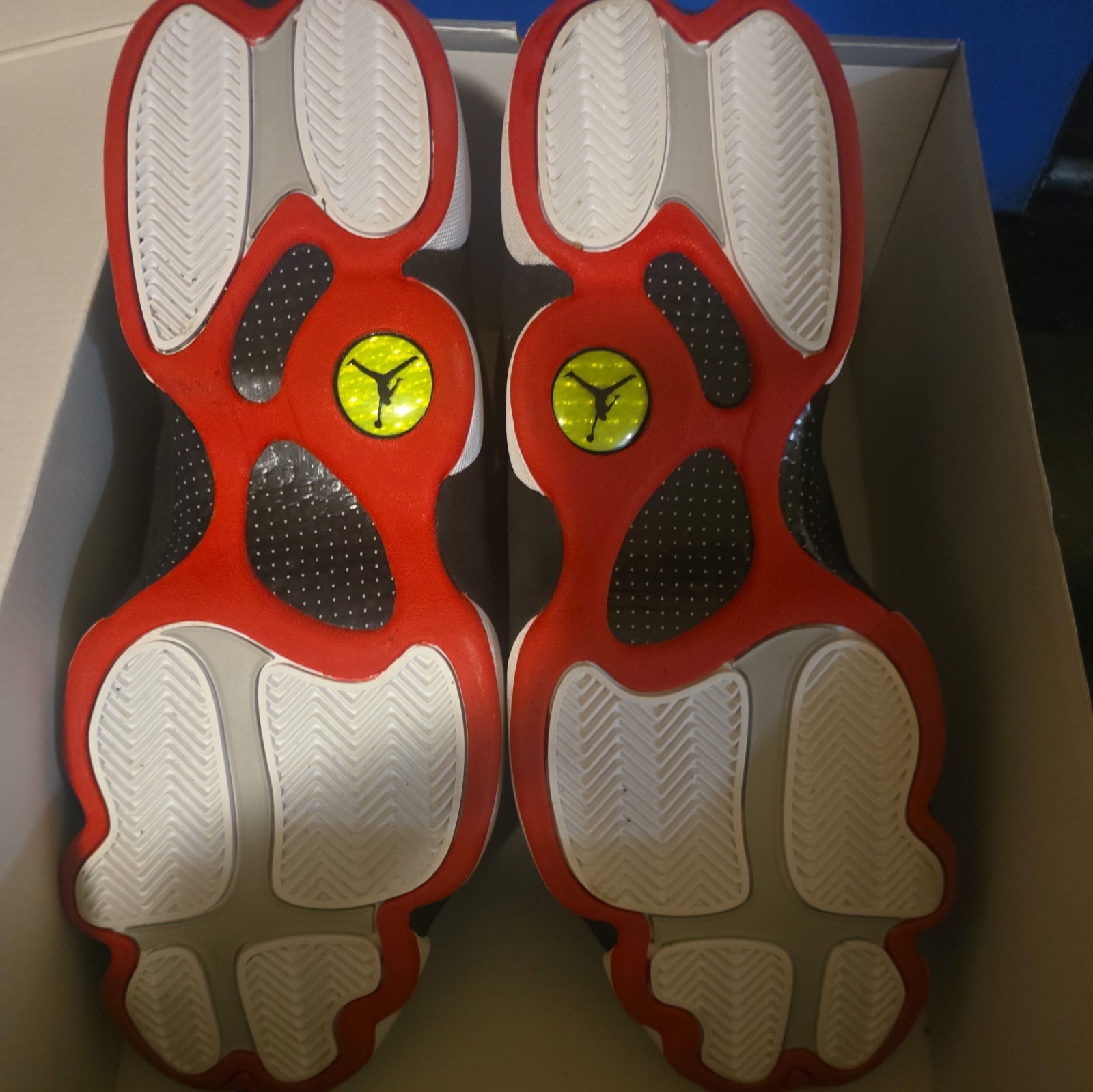 Size 12.5 – Jordan 13 Retro Mid Playoff