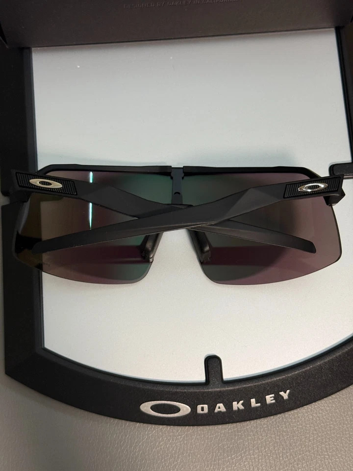 NEW Oakley SUTRO LITE Matte Black PRIZM Lens Sunglass OO9463
