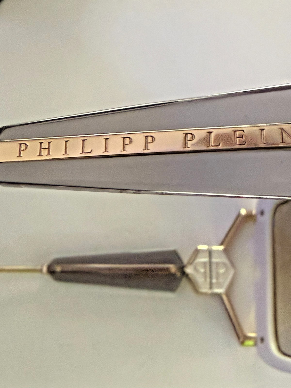 Philipp Plein SPP121S Plein Queen Sunglasses Cream White 3GFX 56-21-120 NIB