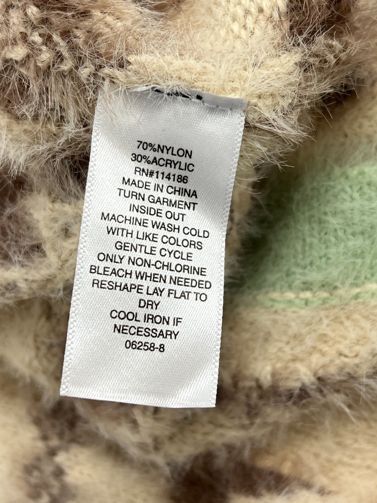 a.n.a. Beige Geometric Print Fuzzy Open Cardigan Women’s Size 1X w/ Lapels
