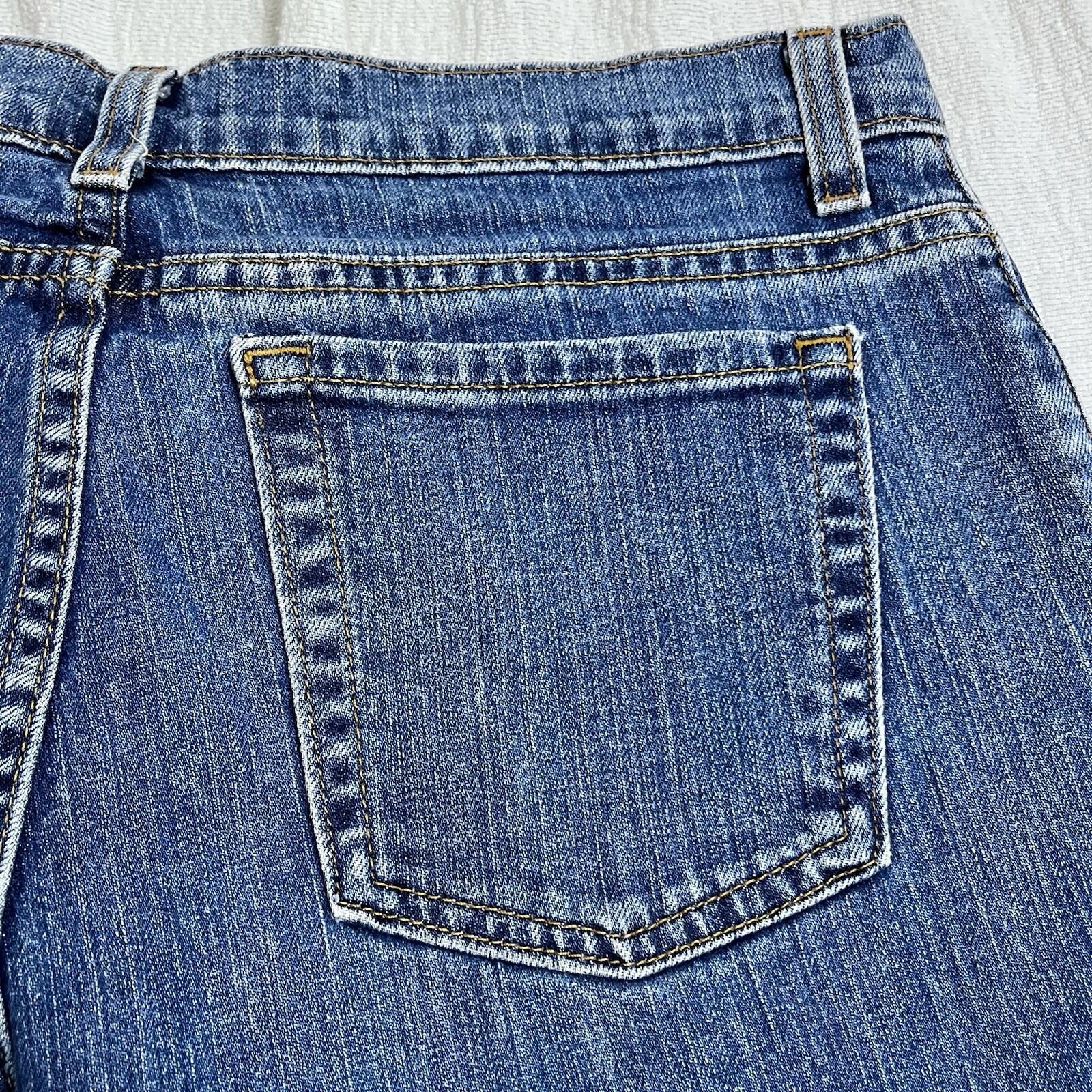 Eddie Bauer Natural Fit Jeans Women’s Size 12 Straight Leg Cotton Blend Denim