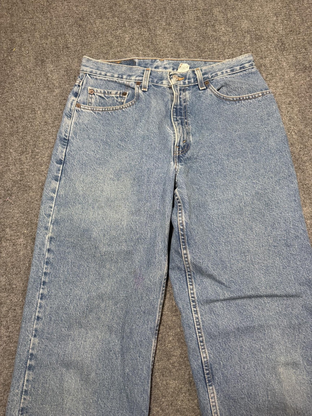 Levis Jeans Mens 34×32 Blue Relaxed Straight Leg Denim Light Wash Casual Classic