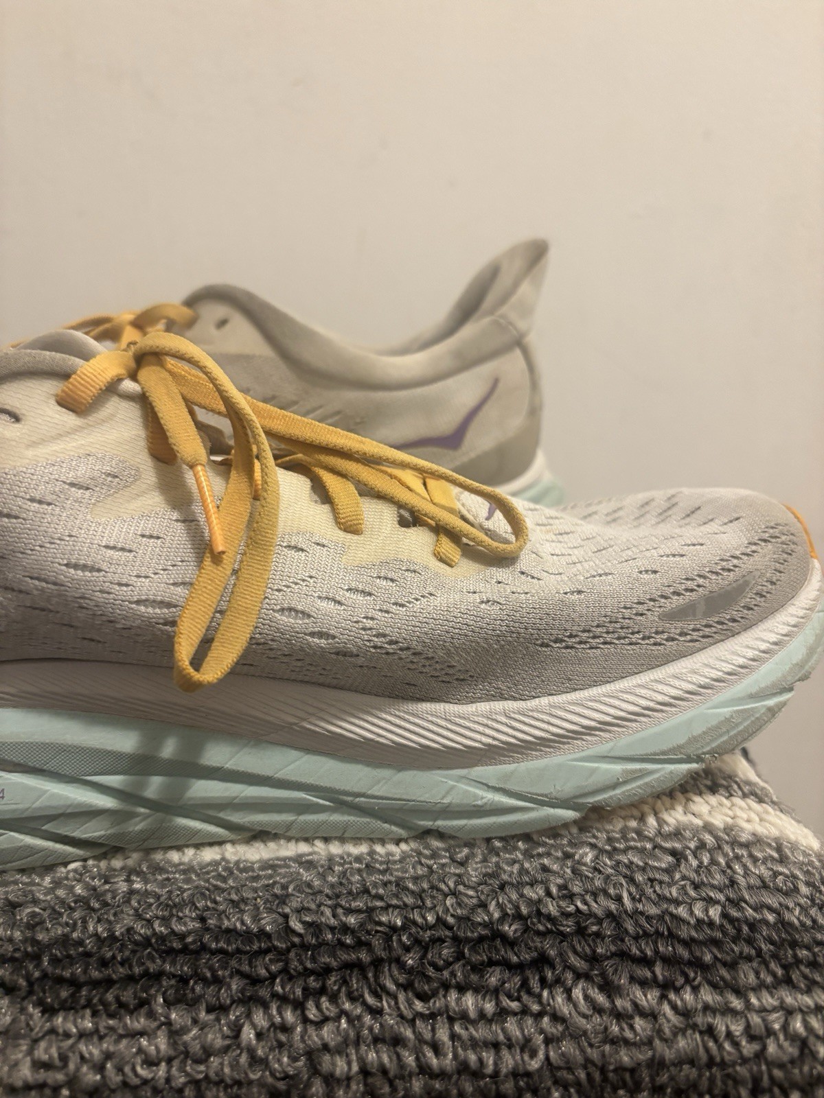 Size 11B – Hoka One One HOKA Clifton 8 Blanc De Blanc W 1119394 BDBW FE1221J