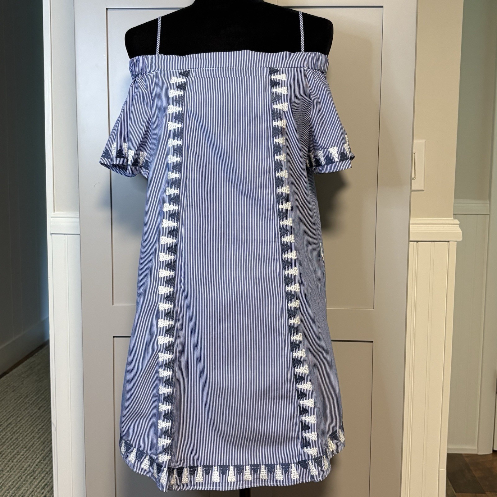 Cute Stella Dot Beach Kali Dress In Blue Stripe Embroidered Off Shoulder Summer
