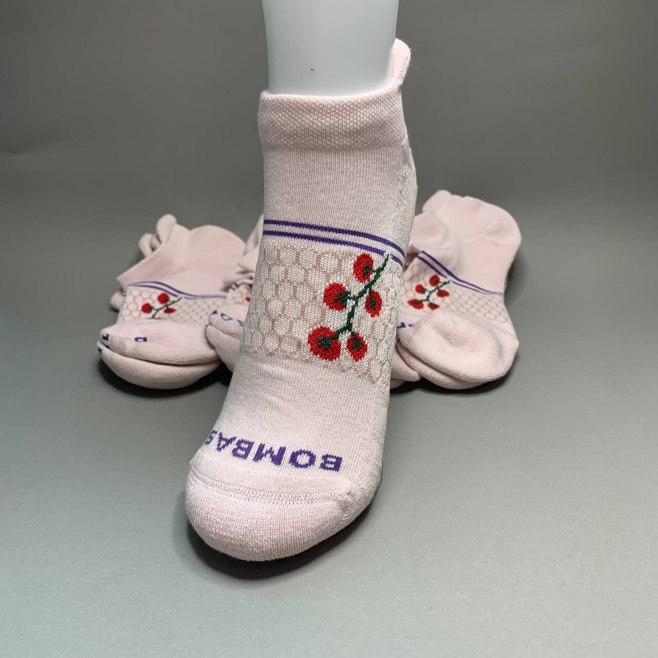 Bombas Women’s Ankle Socks 4 Pair Pack Pink Cherry Size M Medium New