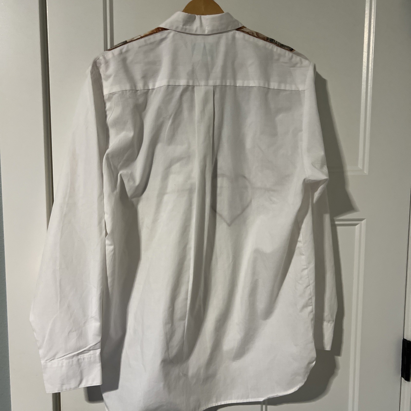 Quaker Factory Shirt Blouse Womens Med White Cats Embellished Artsy Cat Lovers