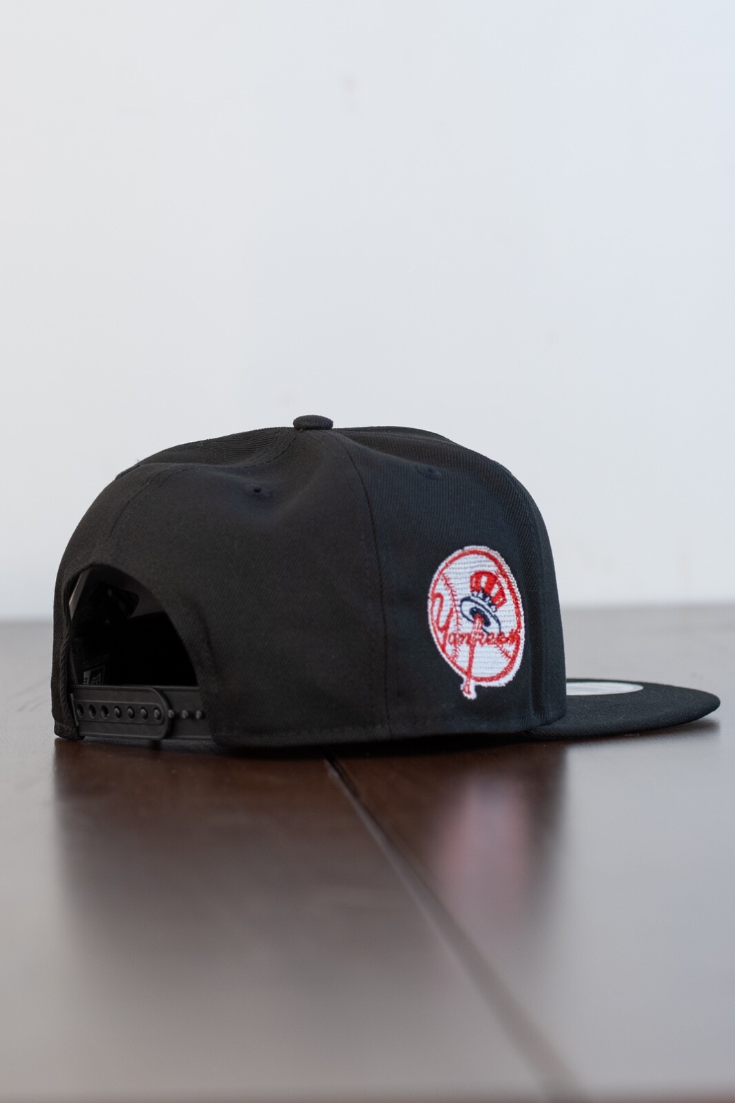 [ BRAND NEW ] NEW ERA X ALPHA INDUSTRIES NY YANKEES BLACK 9FIFTY SNAPBACK