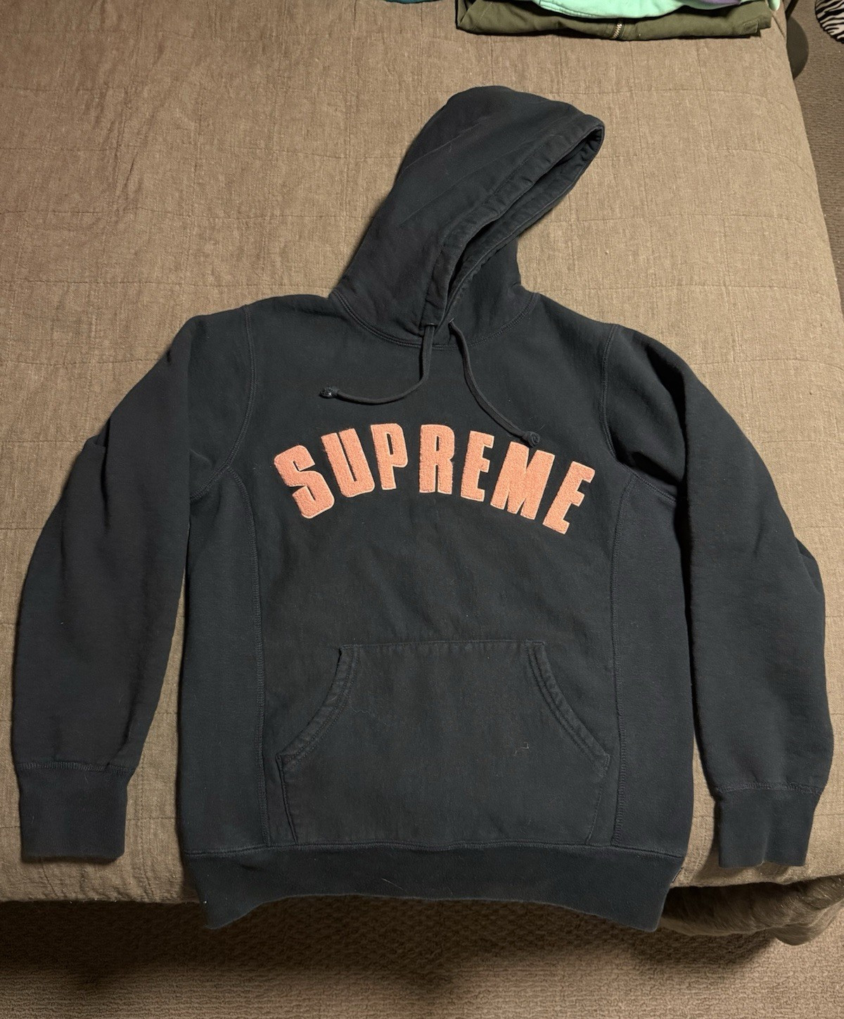 Supreme SS17 Chenille Arc Logo Hooded Sweatshirt Navy Size Medium