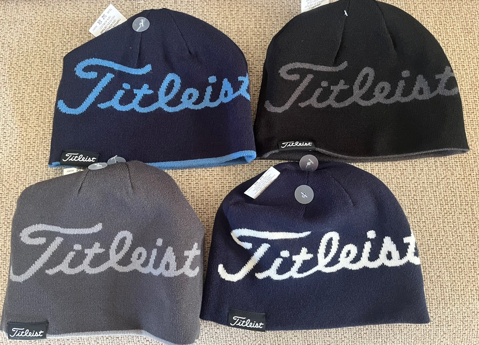 NEW TITLEIST GOLF LIFESTYLE PERFORMANCE KNIT REVERSIBLE BEANIE TOQUE HAT CAP