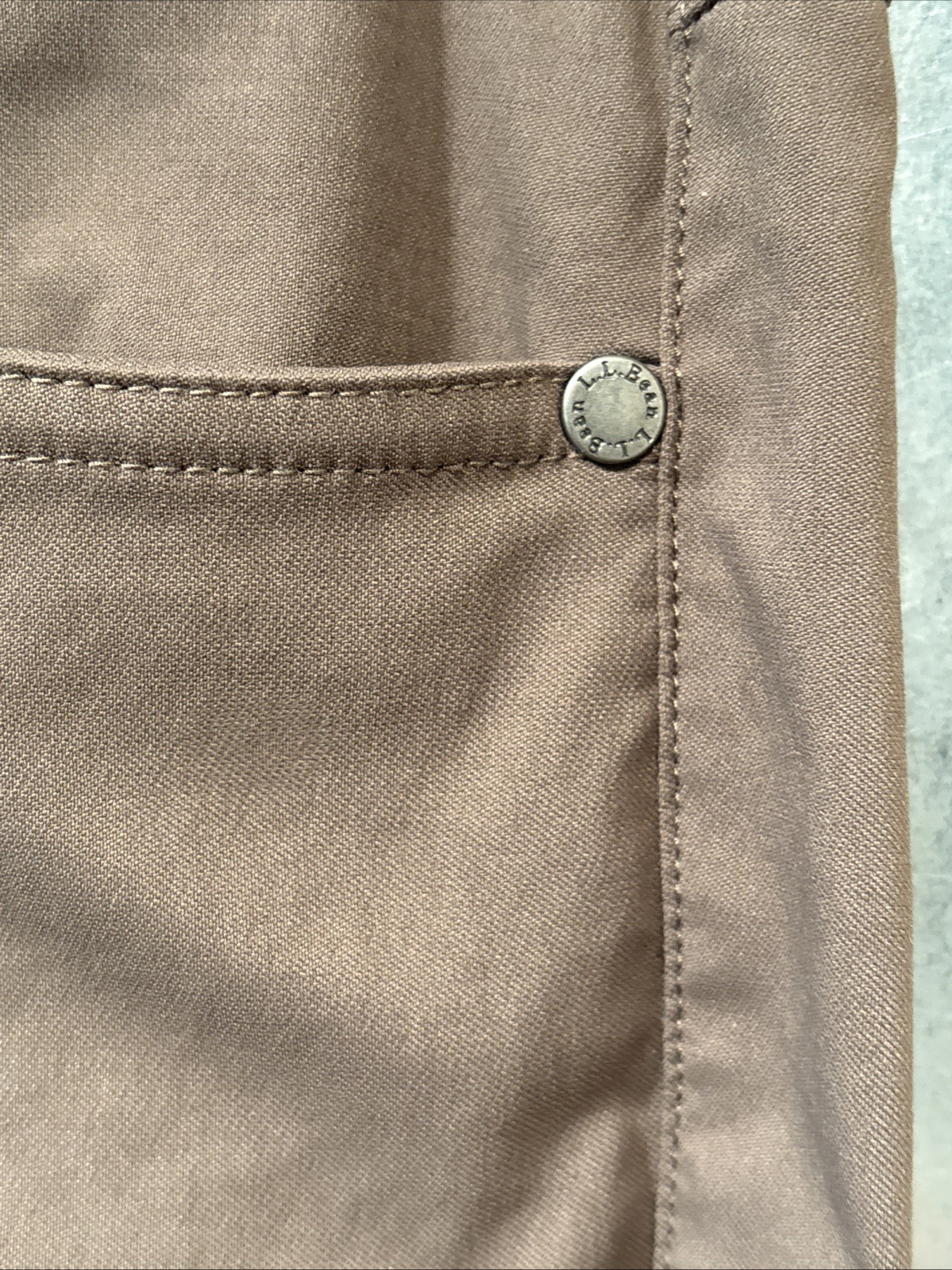 LL Bean VentureStretch UPF 50+ Five Pocket Water Repellant Performance 42×29