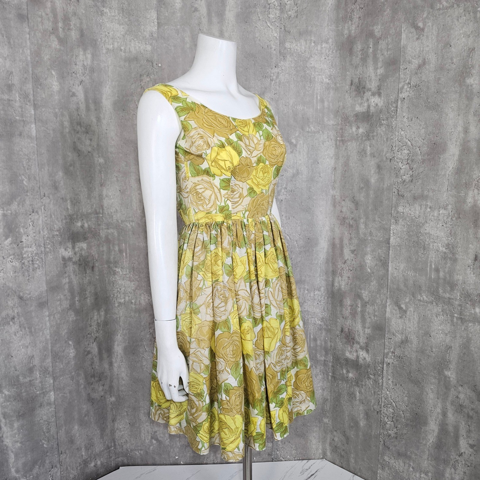 Vintage 50s 60s Melinda California Yellow Rose Floral Sundress Fit Flare Flirty