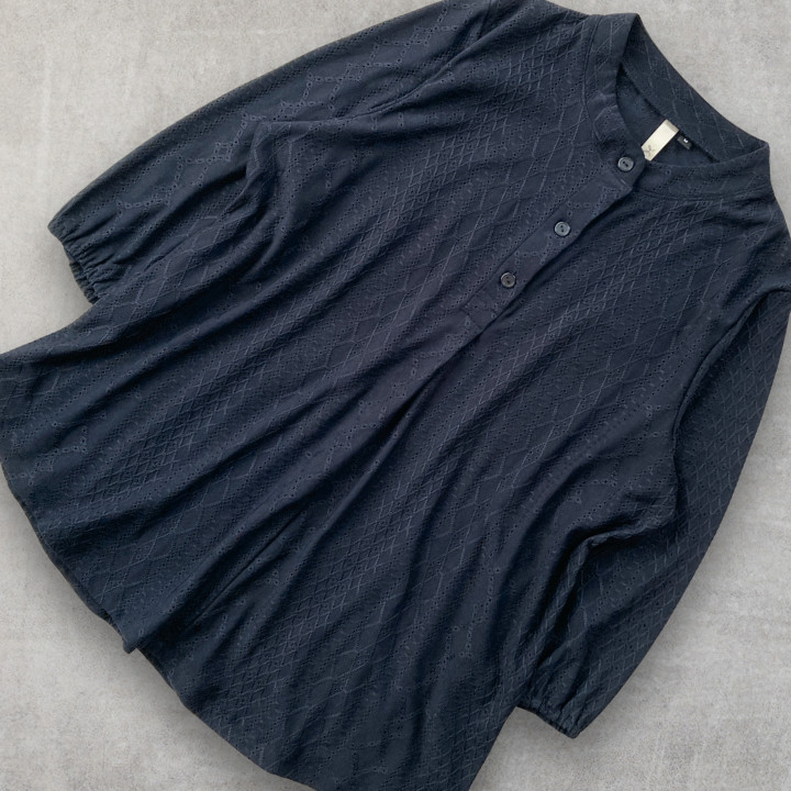 Geometric Eyelet Jersey Top Half Button 3/4 Sleeve Sheer Henley Pullover Blue