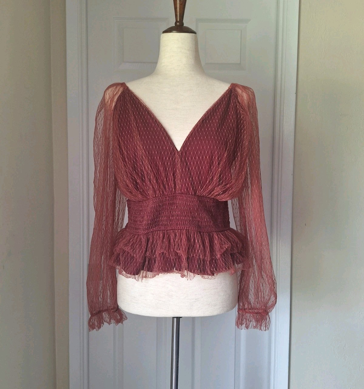 Anthropologie Tulle V-neck Mesh Puff Sleeve Sheer Smocked Blouse Size 1X Whimsy