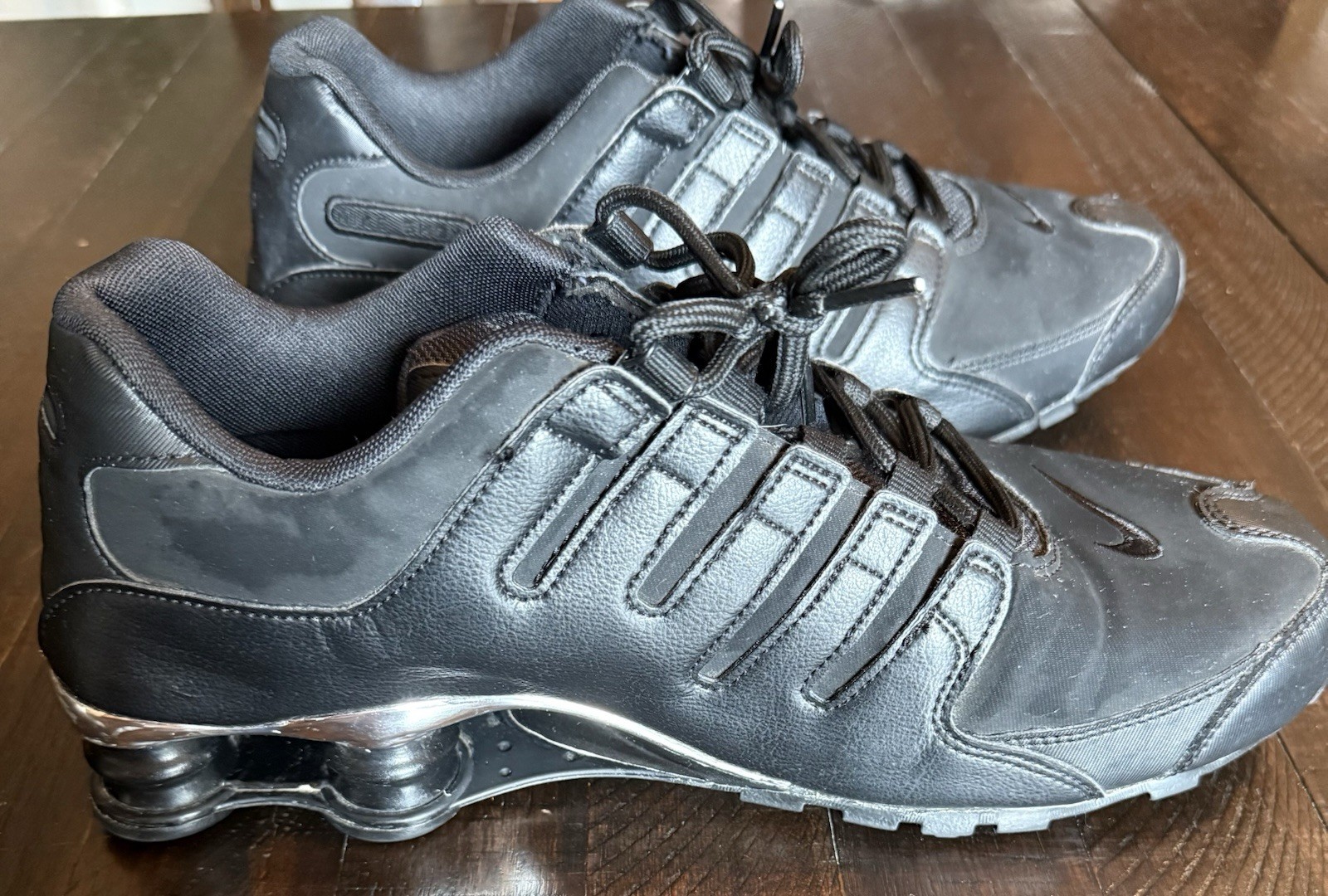 Nike Shox NZ Premium Black Chrome Black/Black-Chrome Low Top Lace Up 536184-001
