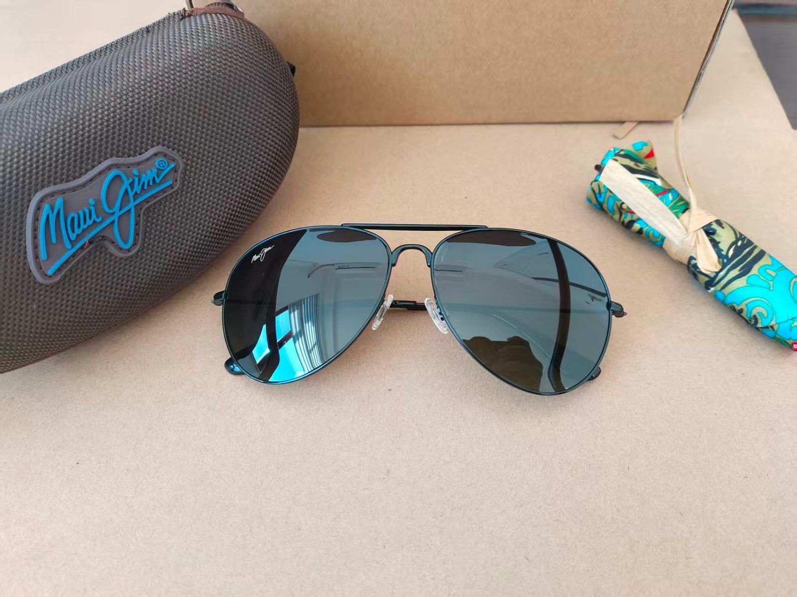 Authentic Maui Jim Cliff House Fishing Driving UV400 Men’s Polarized Sunglasses