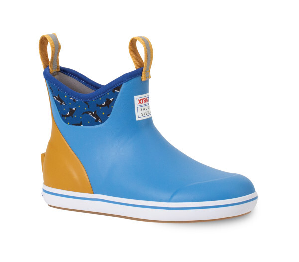Xtratuf Women’s 6 Inch Salmon Sisters Ankle Deck Boot – Light Blue