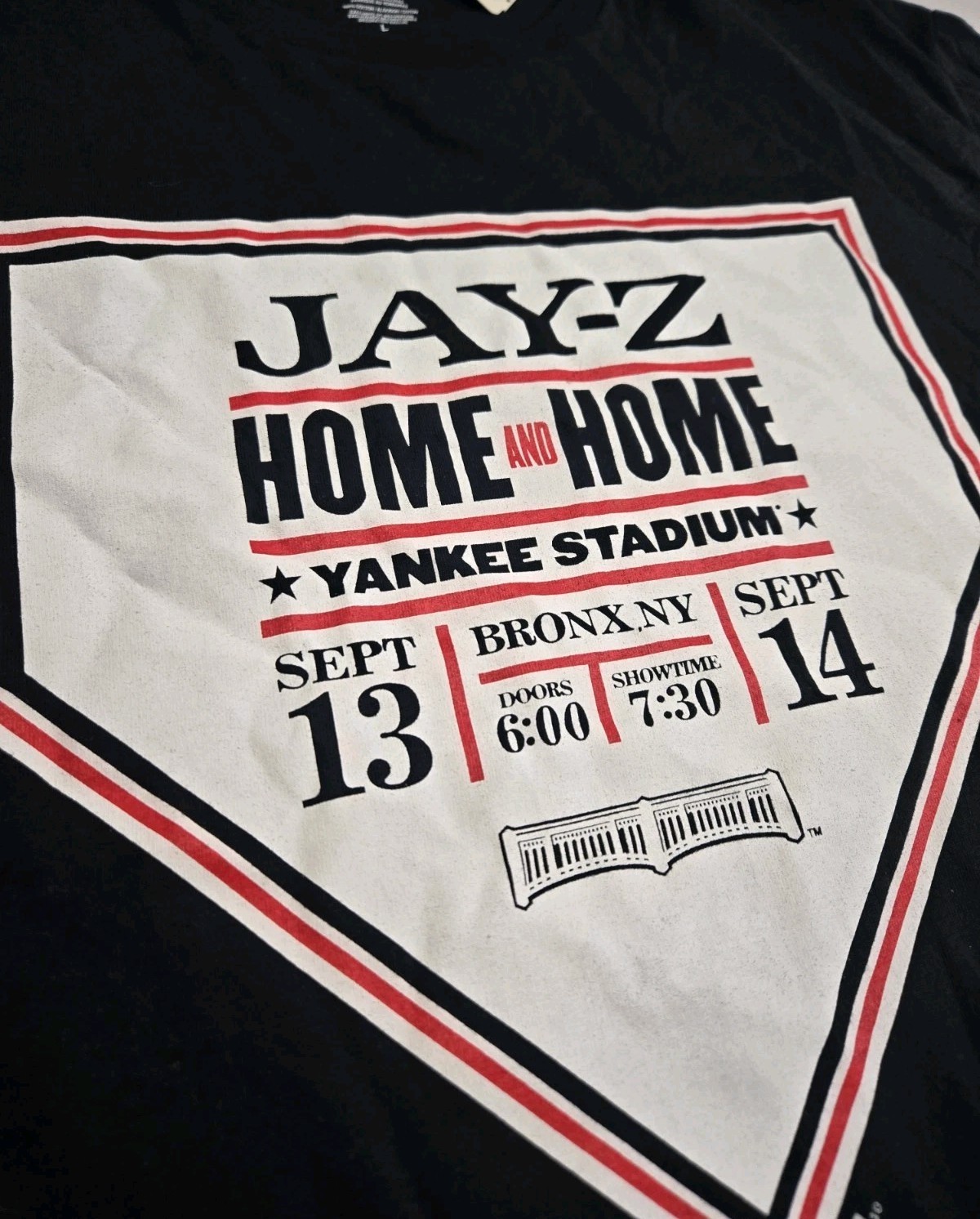 Jay-Z Home and Home Yankee Stadium Concert Shirt 2010 Large Majestic New w/ Tag