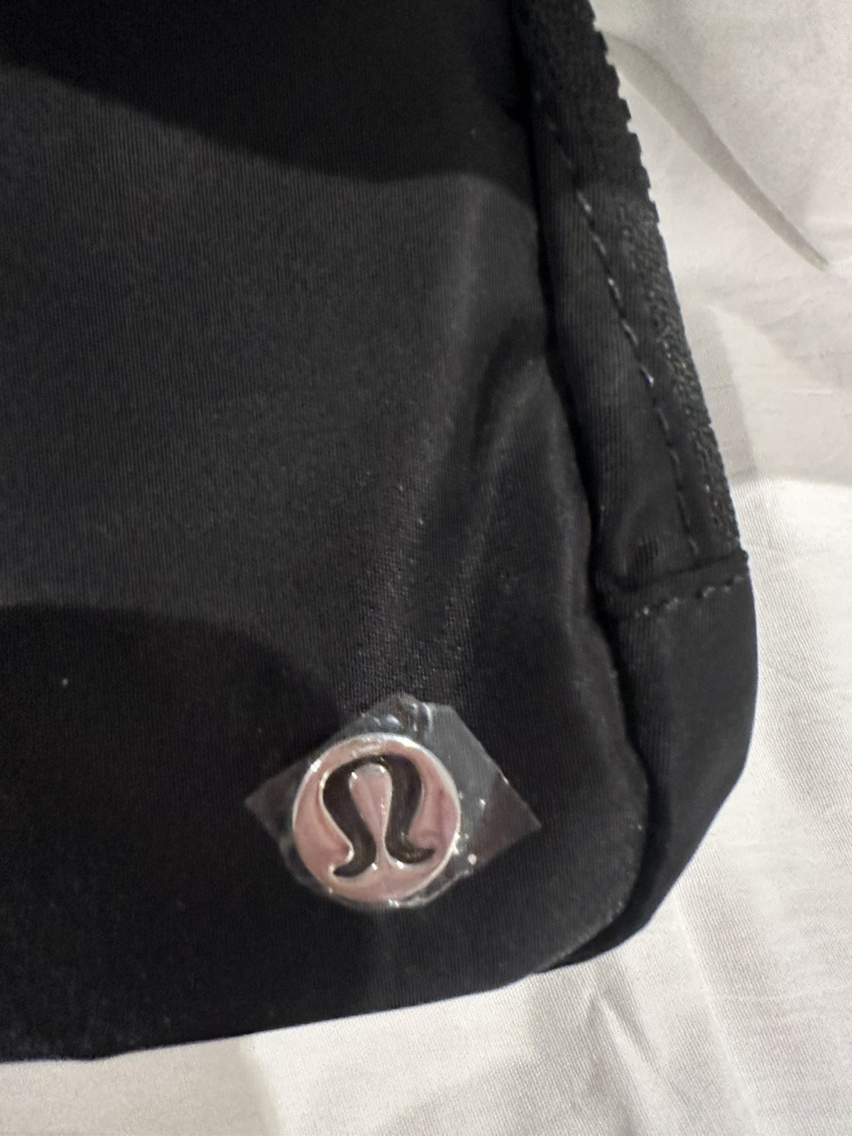 Lululemon Everywhere Women’s Belt Bag – Black (142500085)
