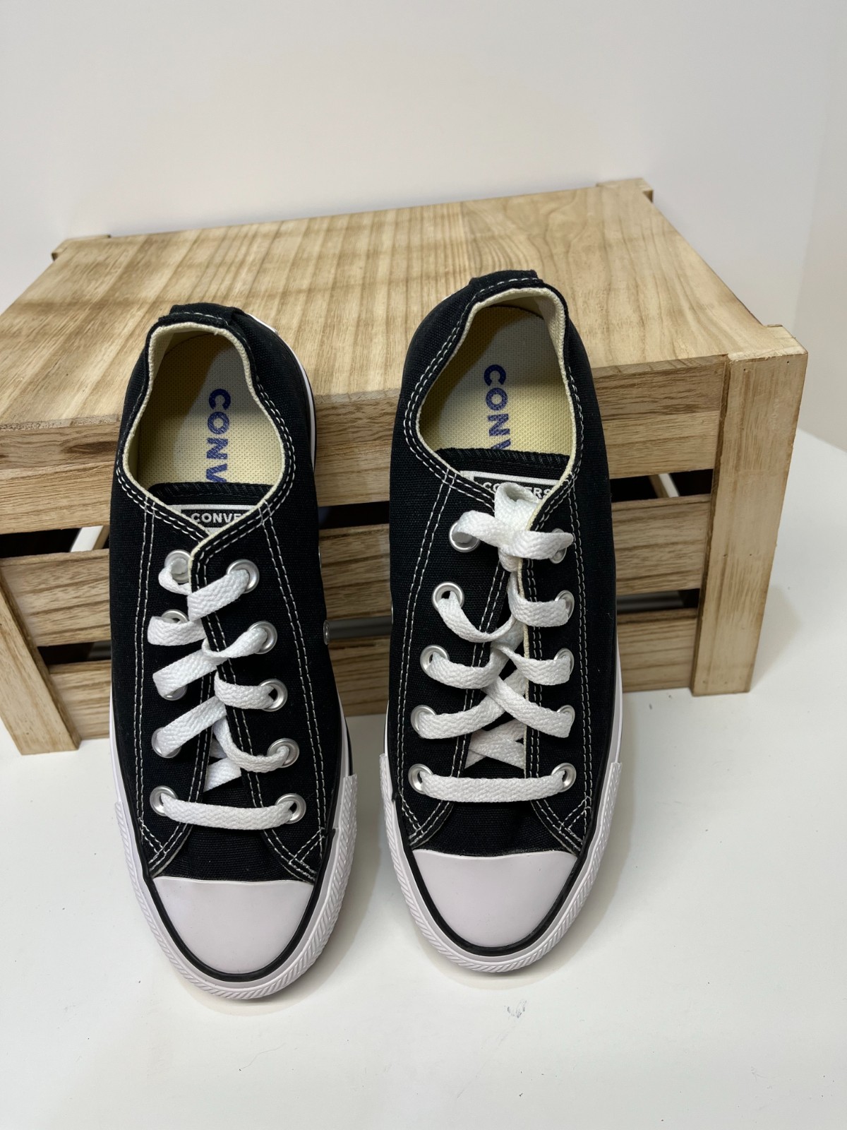 Converse Chuck Taylor All Star Low Ox Sneaker Black White MEN 4/ WOMEN 6 Shoe