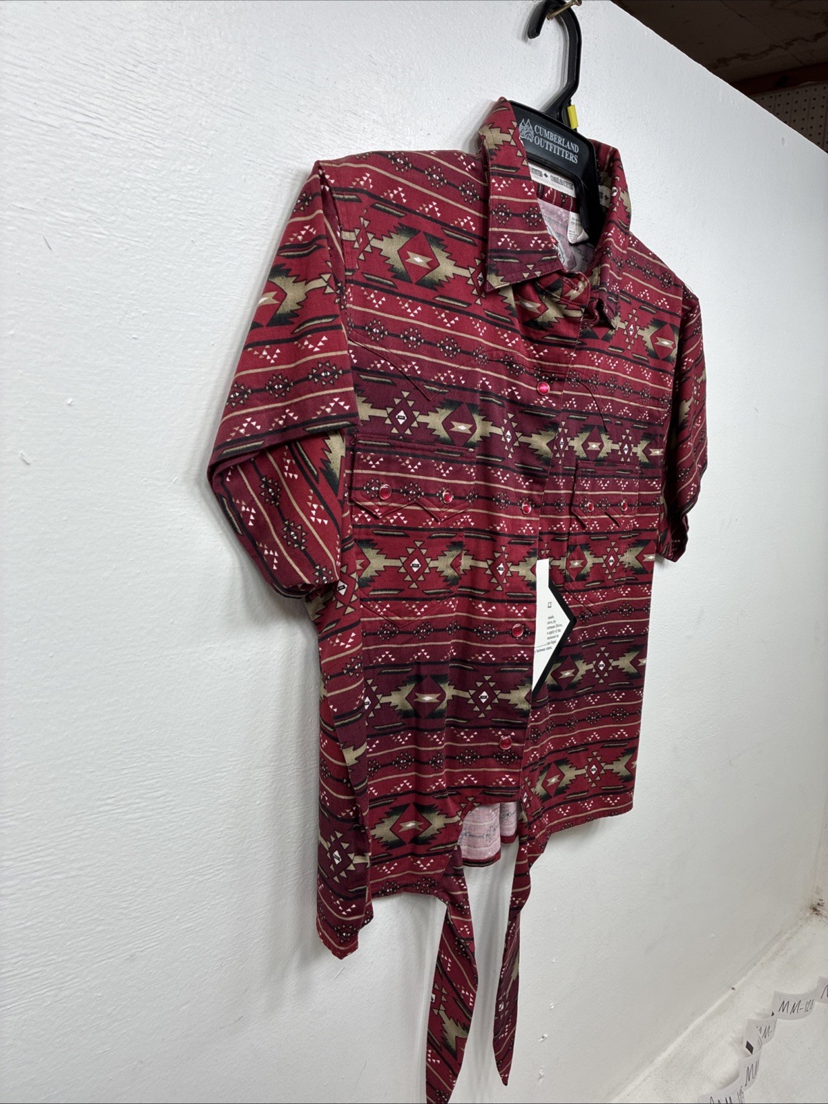 New Women’s Cumberland Red Design Short Sleeve Button Up Large MM-121