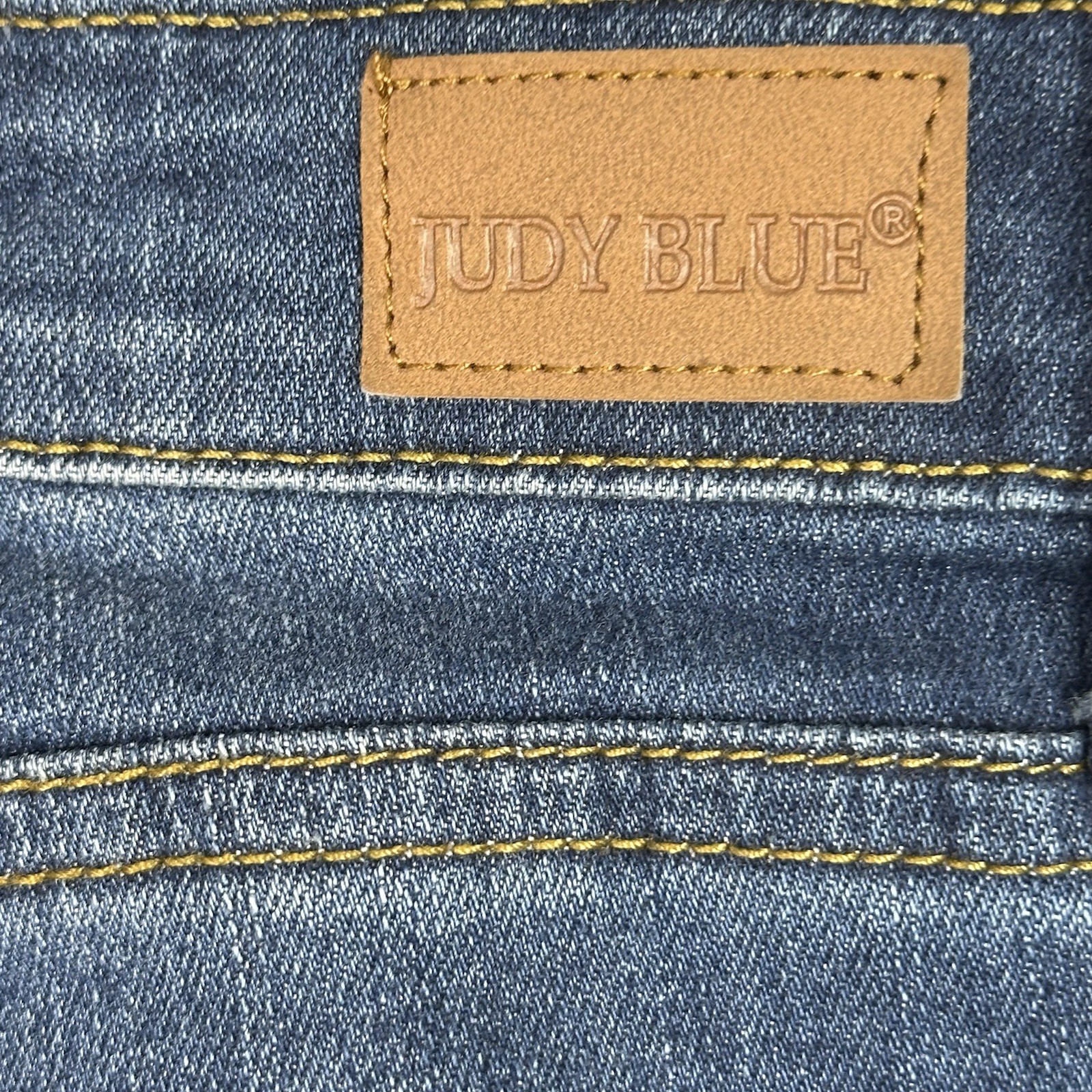 Judy Blue Relaxed Fit Cropped Jeans Womens 29 Medium Wash Stretch Denim Casual